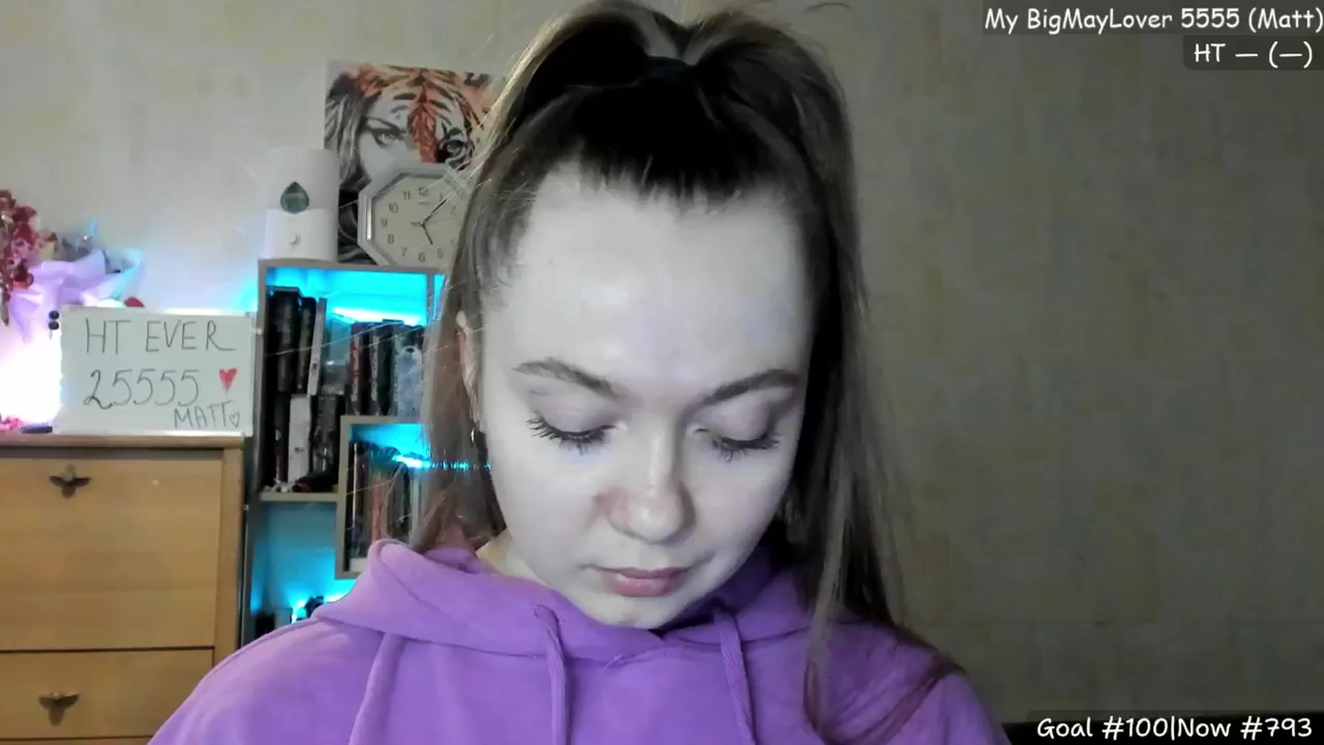 Gallery image thumbnail from LizaGhost's myfreecams stream on, 05/15/2024, 17:26 image 1 of 20