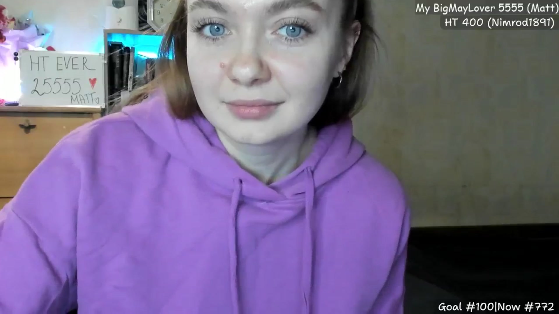 Gallery image thumbnail from LizaGhost's myfreecams stream on, 05/15/2024, 17:26 image 10 of 20
