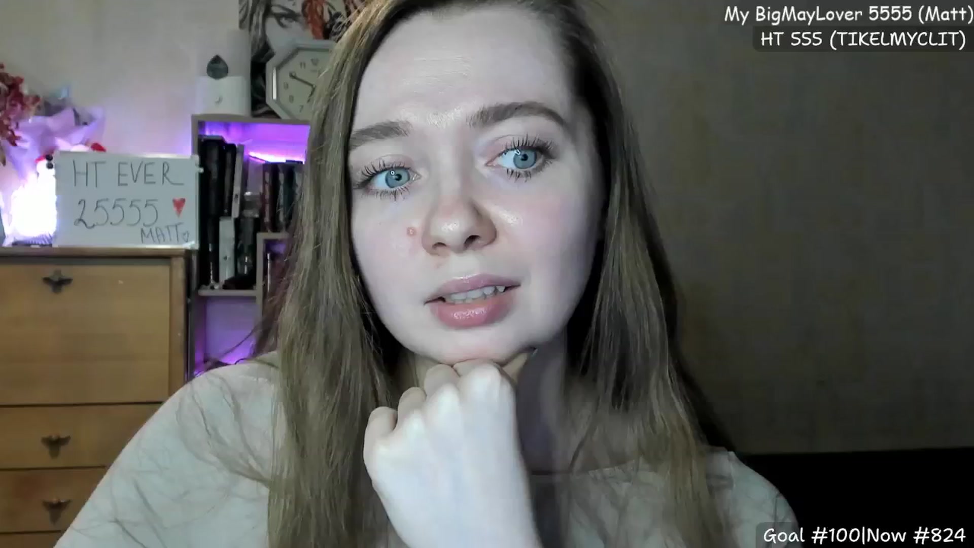 Gallery image thumbnail from LizaGhost's myfreecams stream on, 05/16/2024, 17:27 image 8 of 20