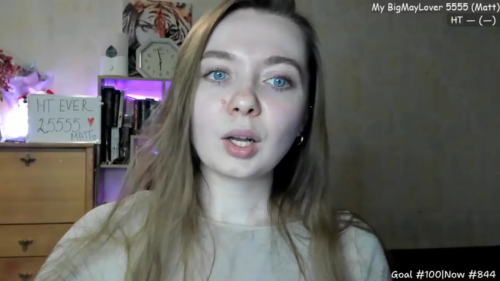 Gallery image thumbnail from LizaGhost's myfreecams stream on, 05/16/2024, 17:27 image 1 of 20