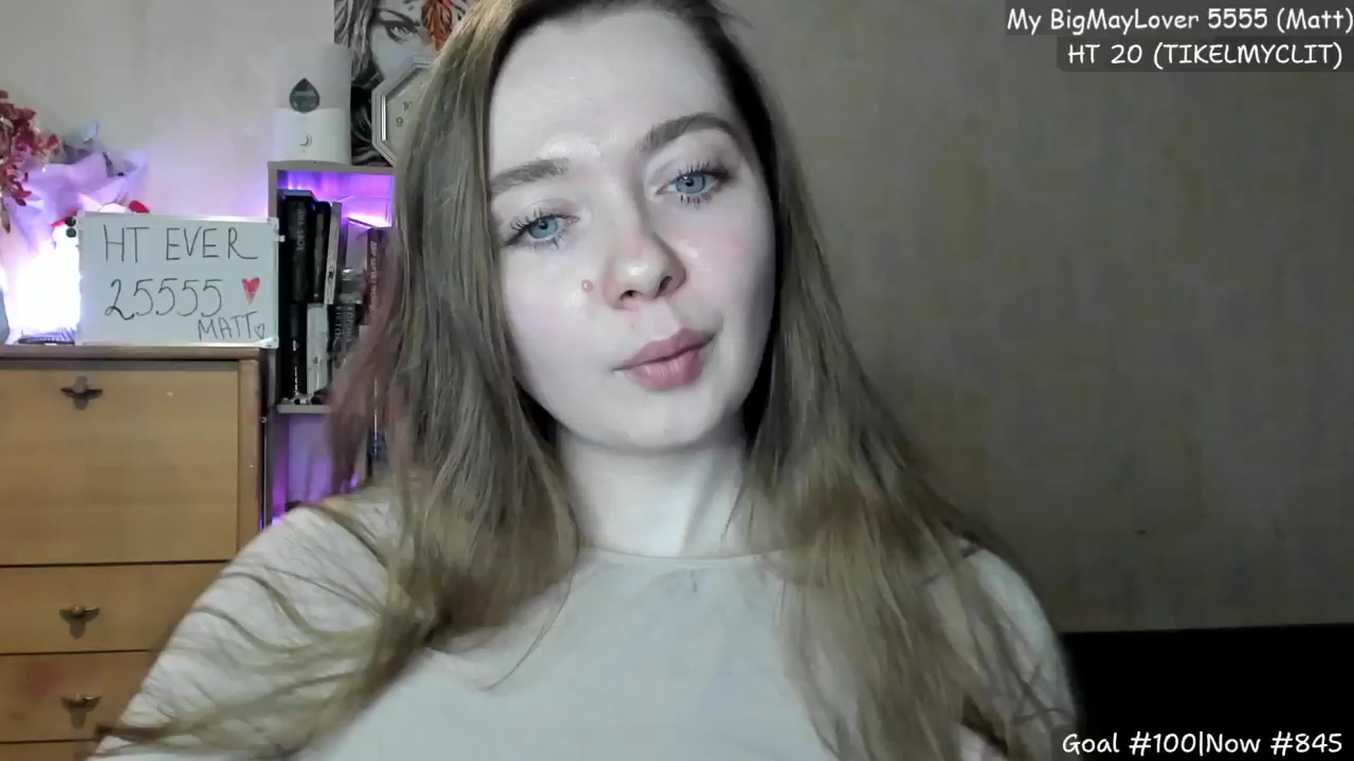 Gallery image thumbnail from LizaGhost's myfreecams stream on, 05/16/2024, 17:27 image 5 of 20
