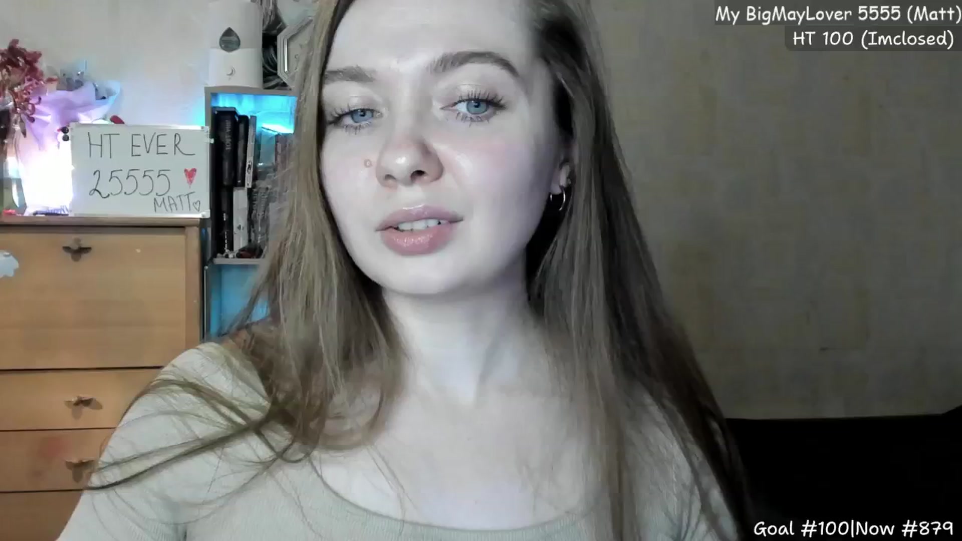 Gallery image thumbnail from LizaGhost's myfreecams stream on, 05/18/2024, 17:23 image 12 of 20