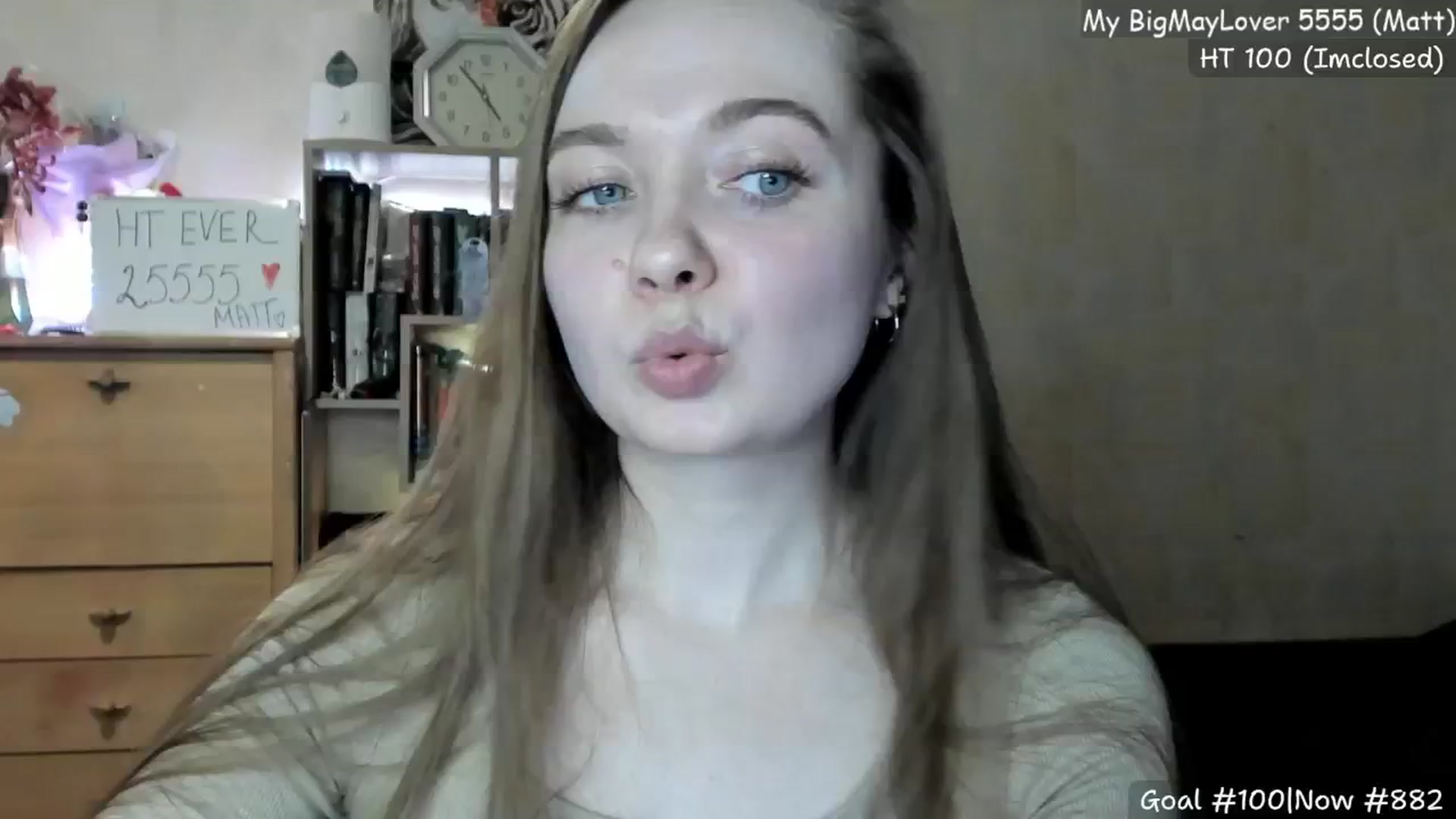 Gallery image thumbnail from LizaGhost's myfreecams stream on, 05/18/2024, 17:23 image 8 of 20