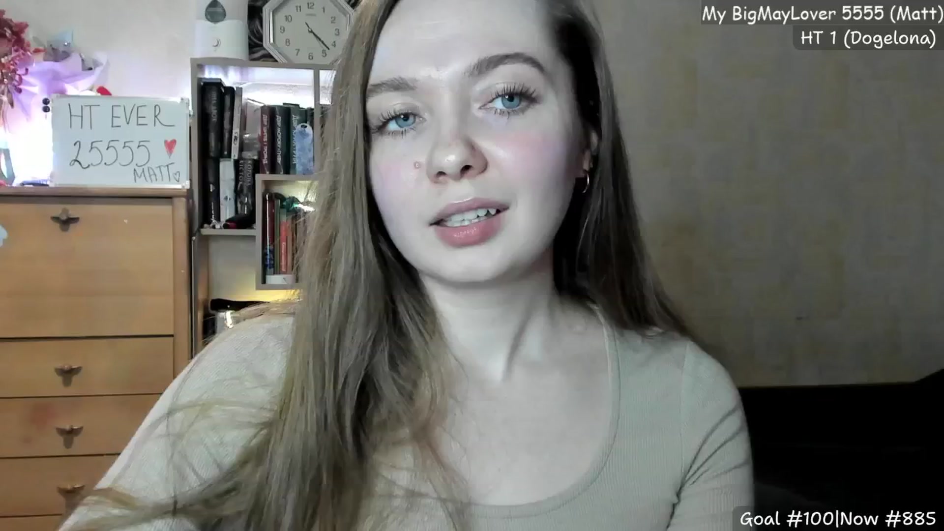 Gallery image thumbnail from LizaGhost's myfreecams stream on, 05/18/2024, 17:23 image 6 of 20