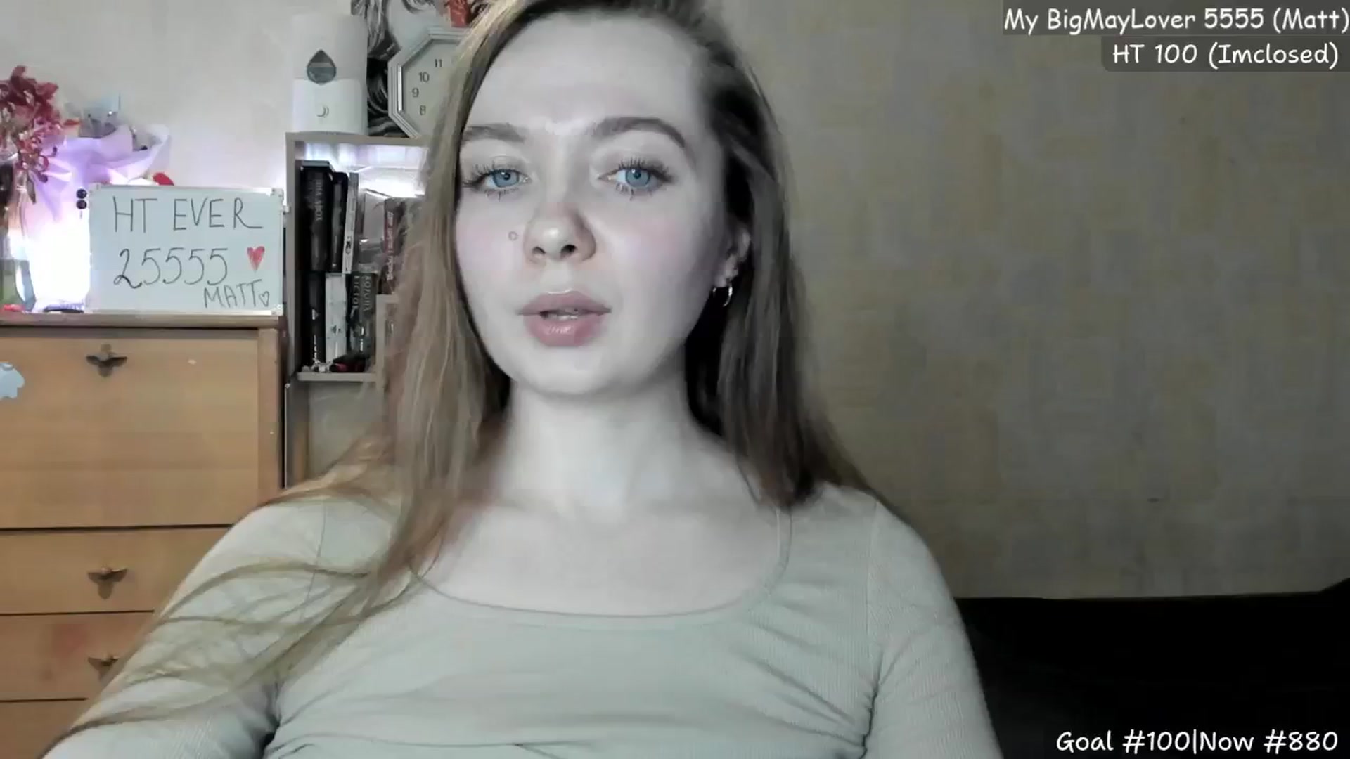 Gallery image thumbnail from LizaGhost's myfreecams stream on, 05/18/2024, 17:23 image 9 of 20