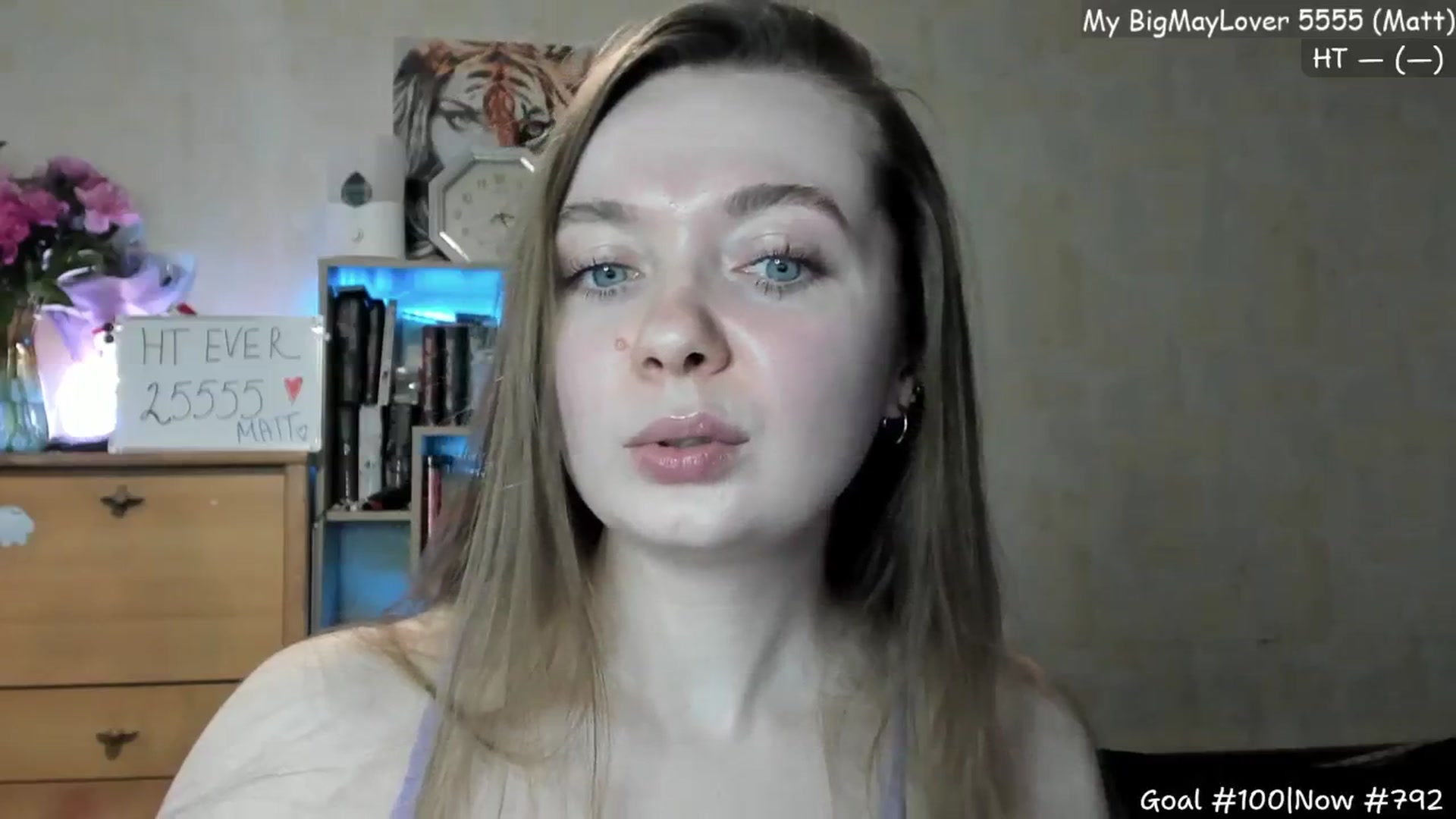 Gallery image thumbnail from LizaGhost's myfreecams stream on, 05/23/2024, 13:50 image 2 of 20