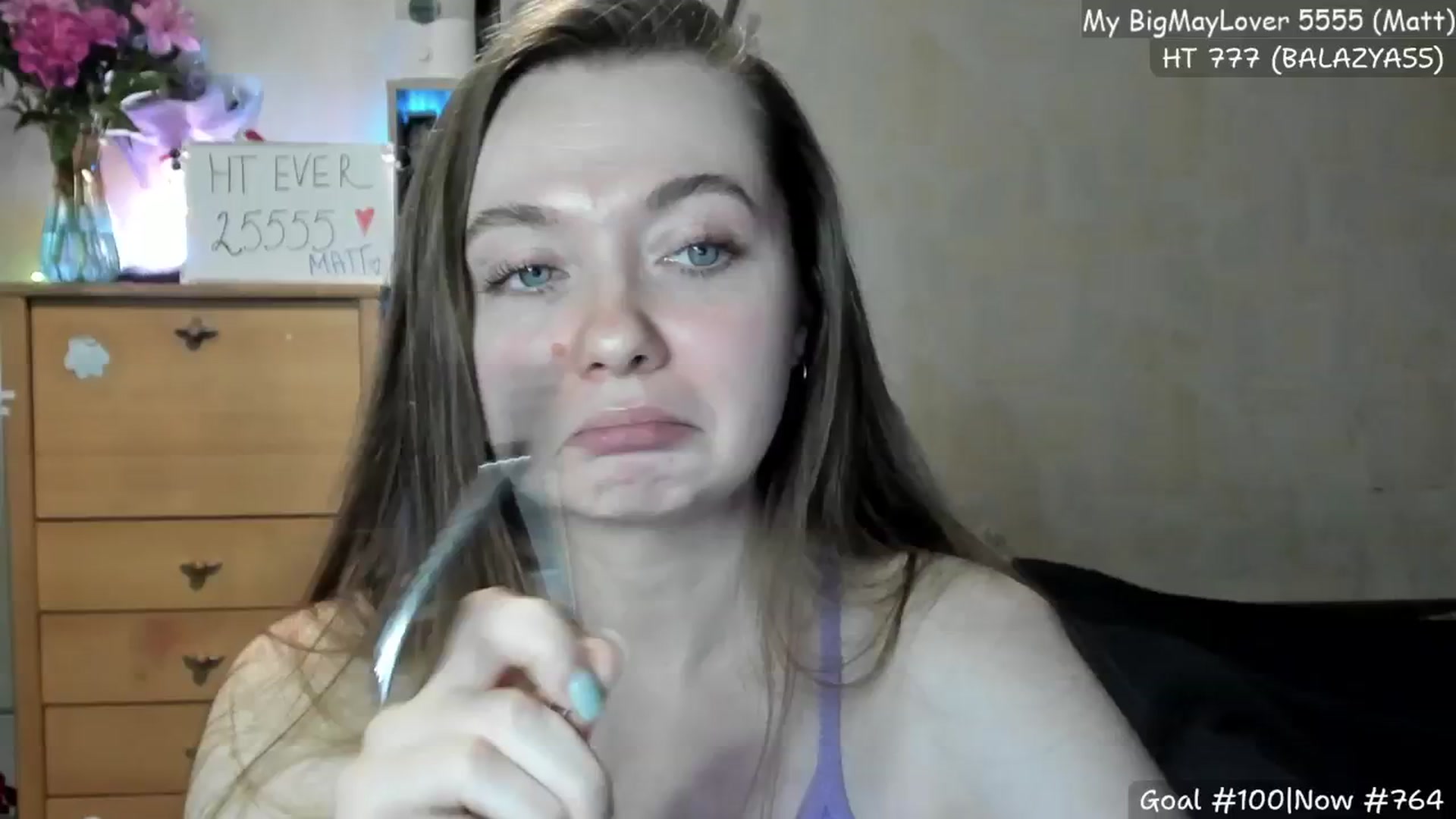 Gallery image thumbnail from LizaGhost's myfreecams stream on, 05/23/2024, 17:01 image 18 of 20