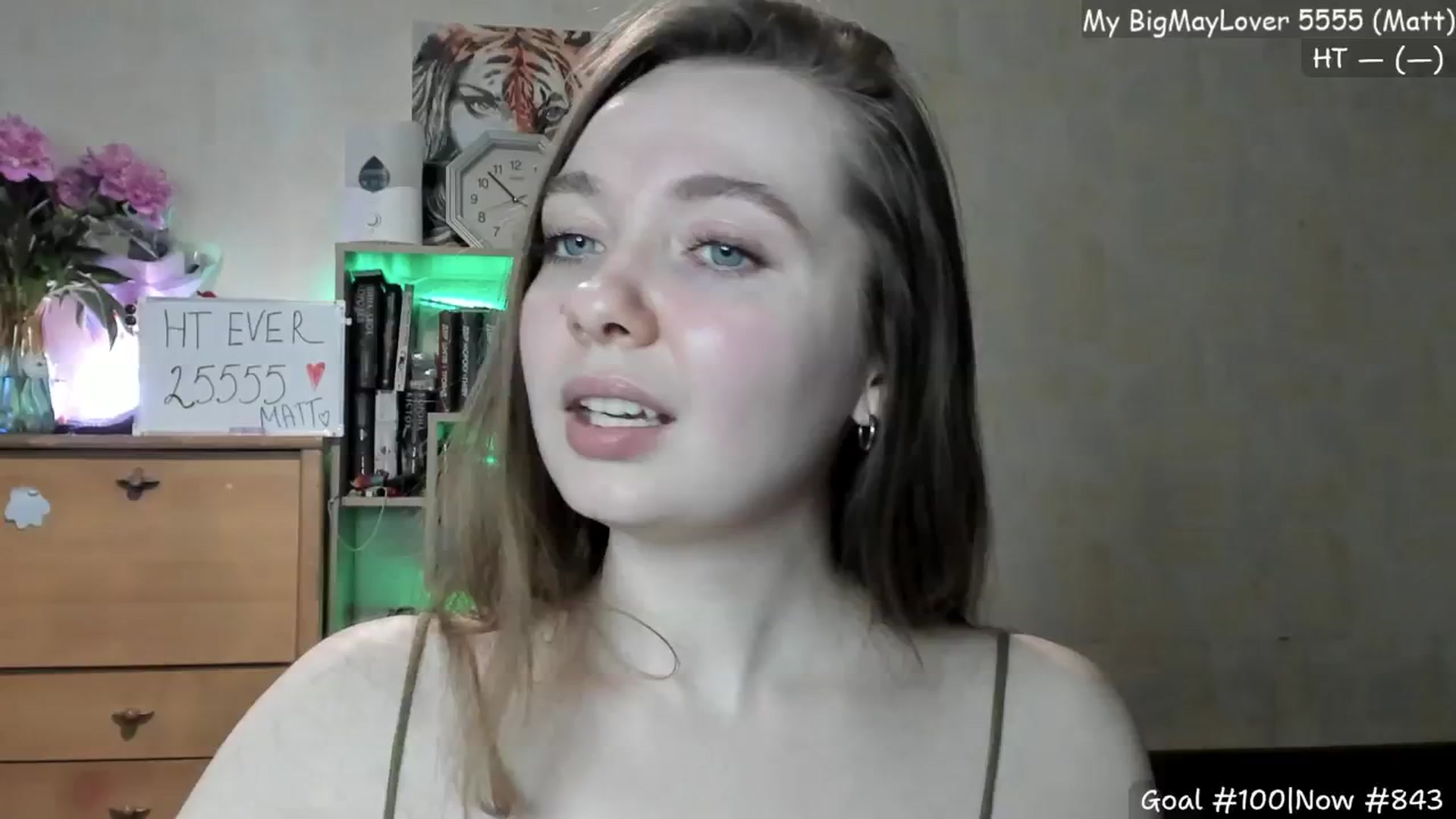 Gallery image thumbnail from LizaGhost's myfreecams stream on, 05/25/2024, 14:46 image 4 of 20