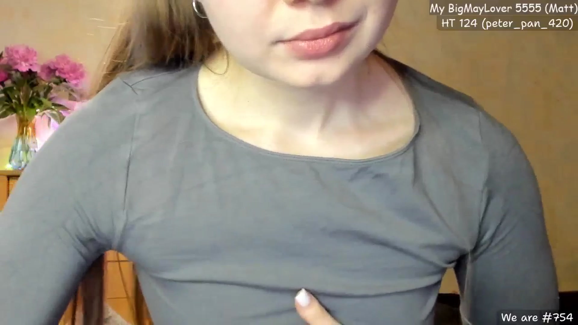 Gallery image thumbnail from LizaGhost's myfreecams stream on, 05/26/2024, 14:42 image 12 of 20