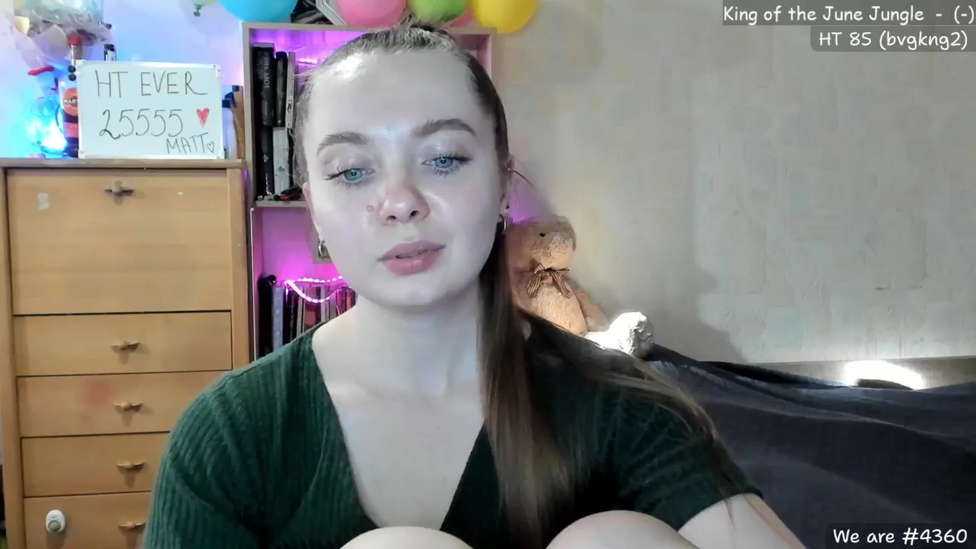 Gallery image thumbnail from LizaGhost's myfreecams stream on, 06/03/2024, 17:41 image 14 of 20