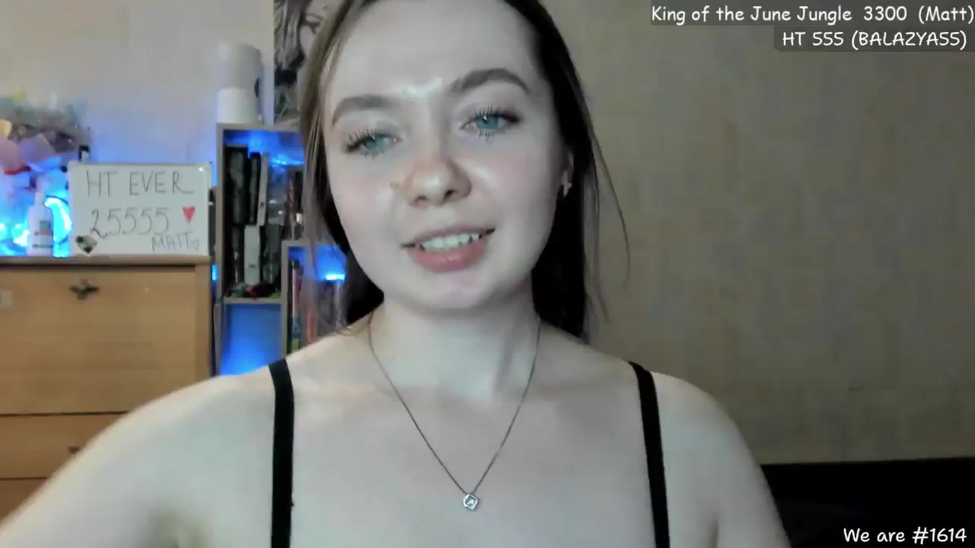 Gallery image thumbnail from LizaGhost's myfreecams stream on, 06/07/2024, 17:09 image 10 of 20