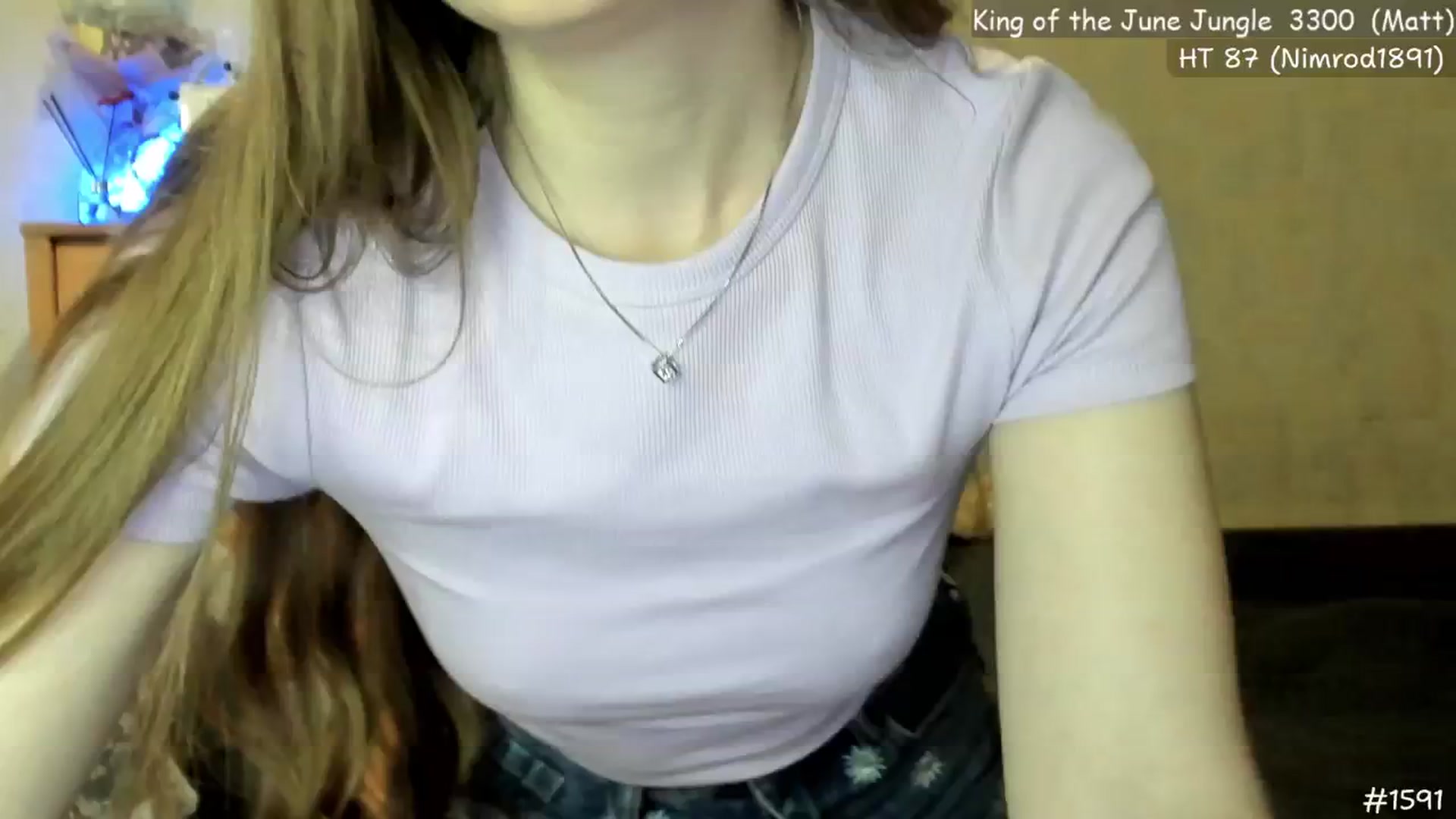 Gallery image thumbnail from LizaGhost's myfreecams stream on, 06/18/2024, 17:11 image 12 of 20