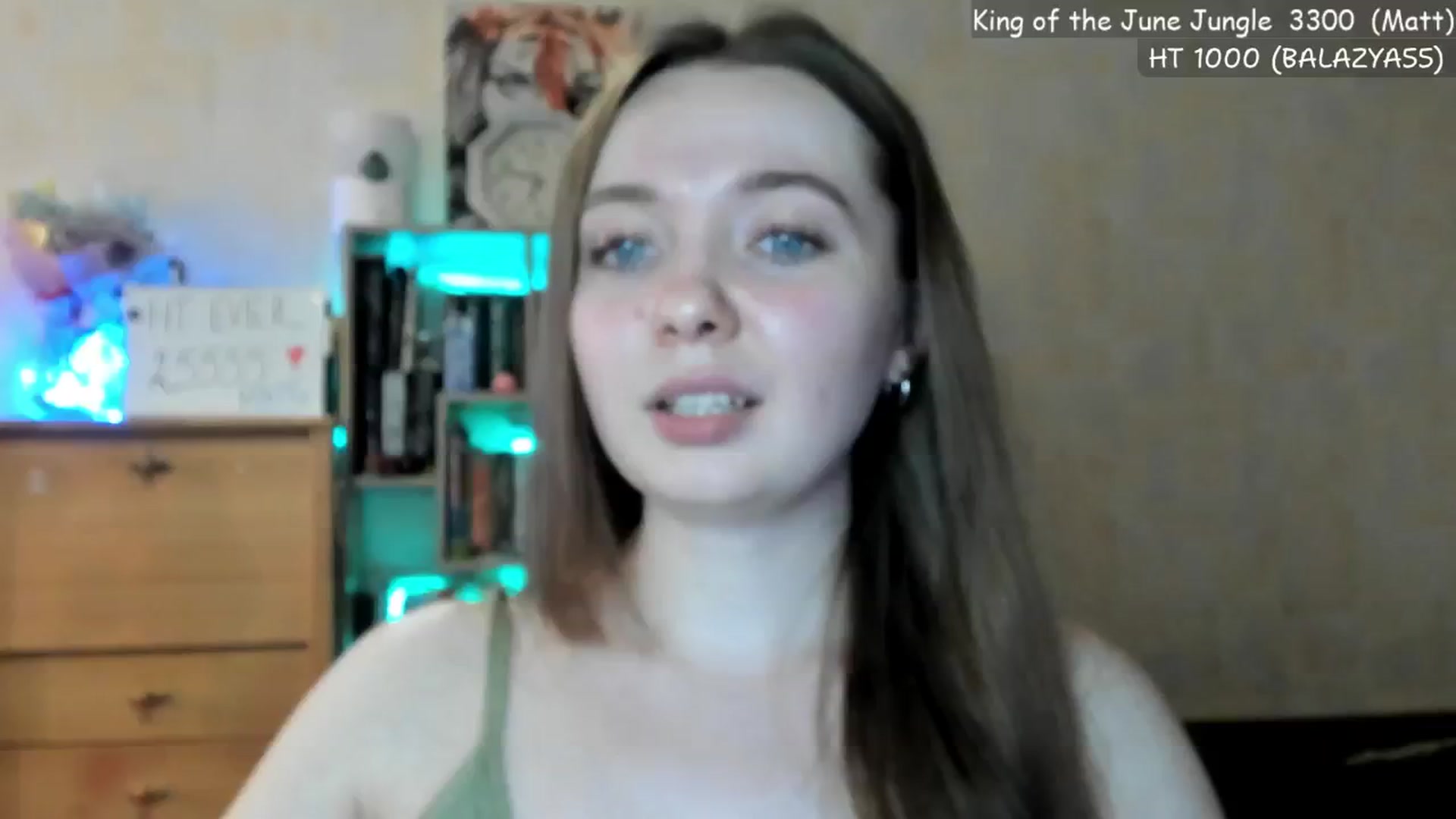 Gallery image thumbnail from LizaGhost's myfreecams stream on, 06/25/2024, 16:56 image 16 of 20
