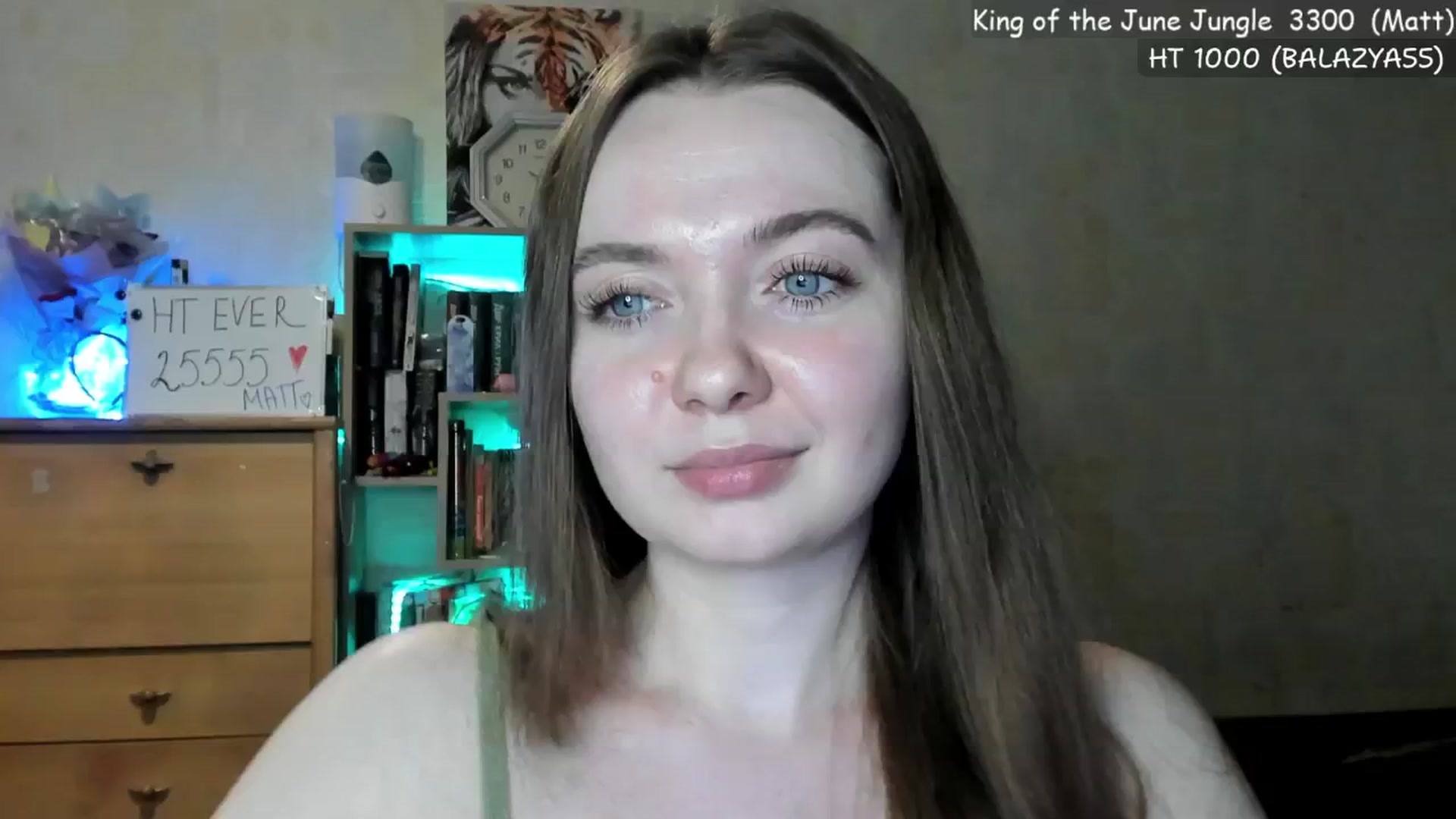 Gallery image thumbnail from LizaGhost's myfreecams stream on, 06/25/2024, 16:56 image 12 of 20
