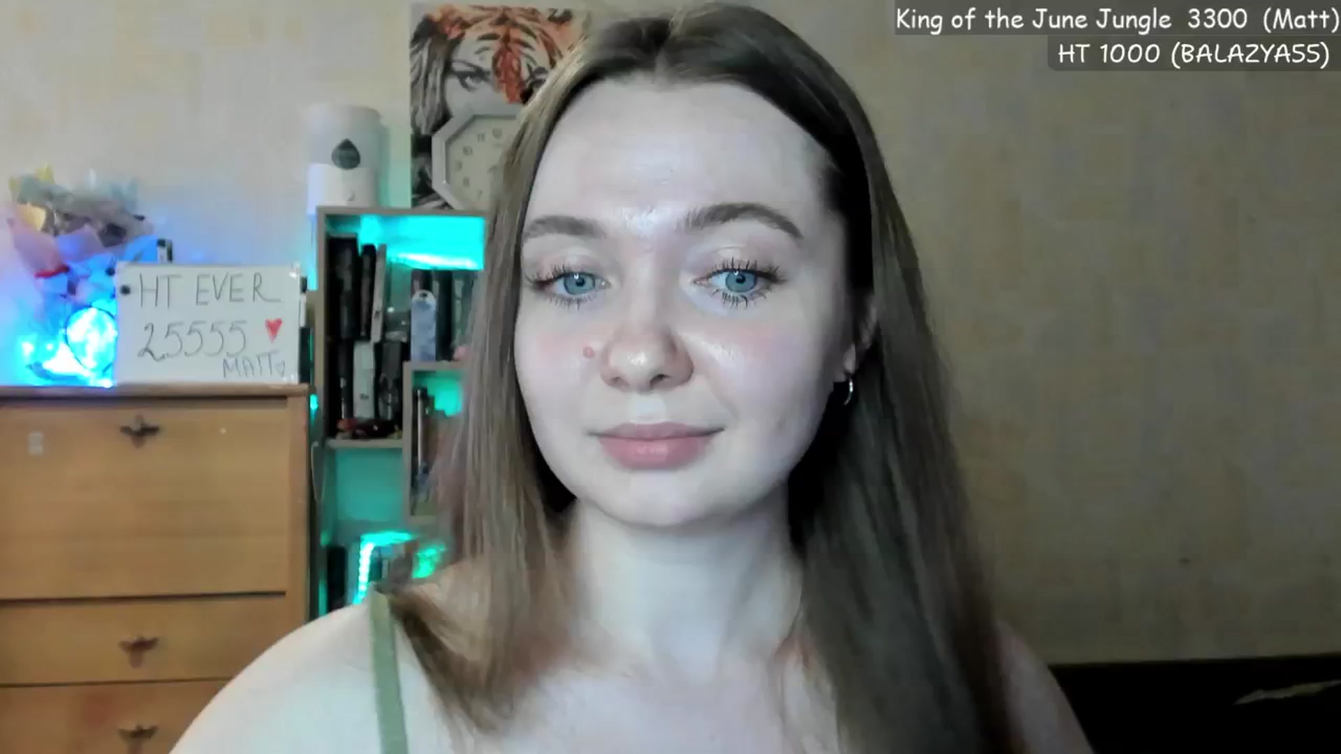 Gallery image thumbnail from LizaGhost's myfreecams stream on, 06/25/2024, 16:56 image 14 of 20