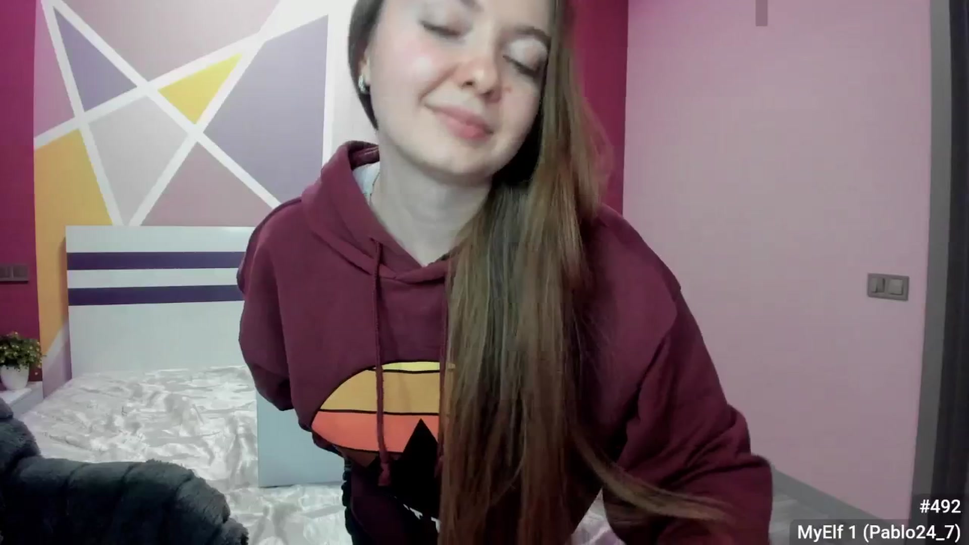 Gallery image thumbnail from LizaGhost's myfreecams stream on, 12/01/2024, 15:56 image 9 of 20