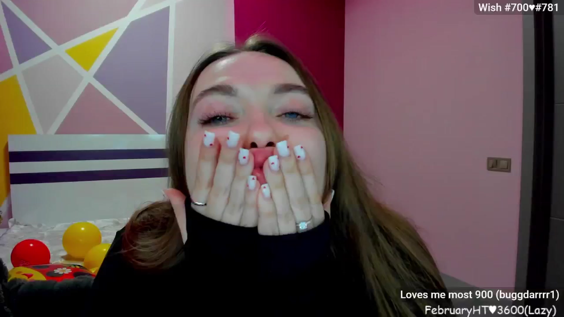 Gallery image thumbnail from LizaGhost's myfreecams stream on, 02/17/2025, 14:12 image 7 of 20