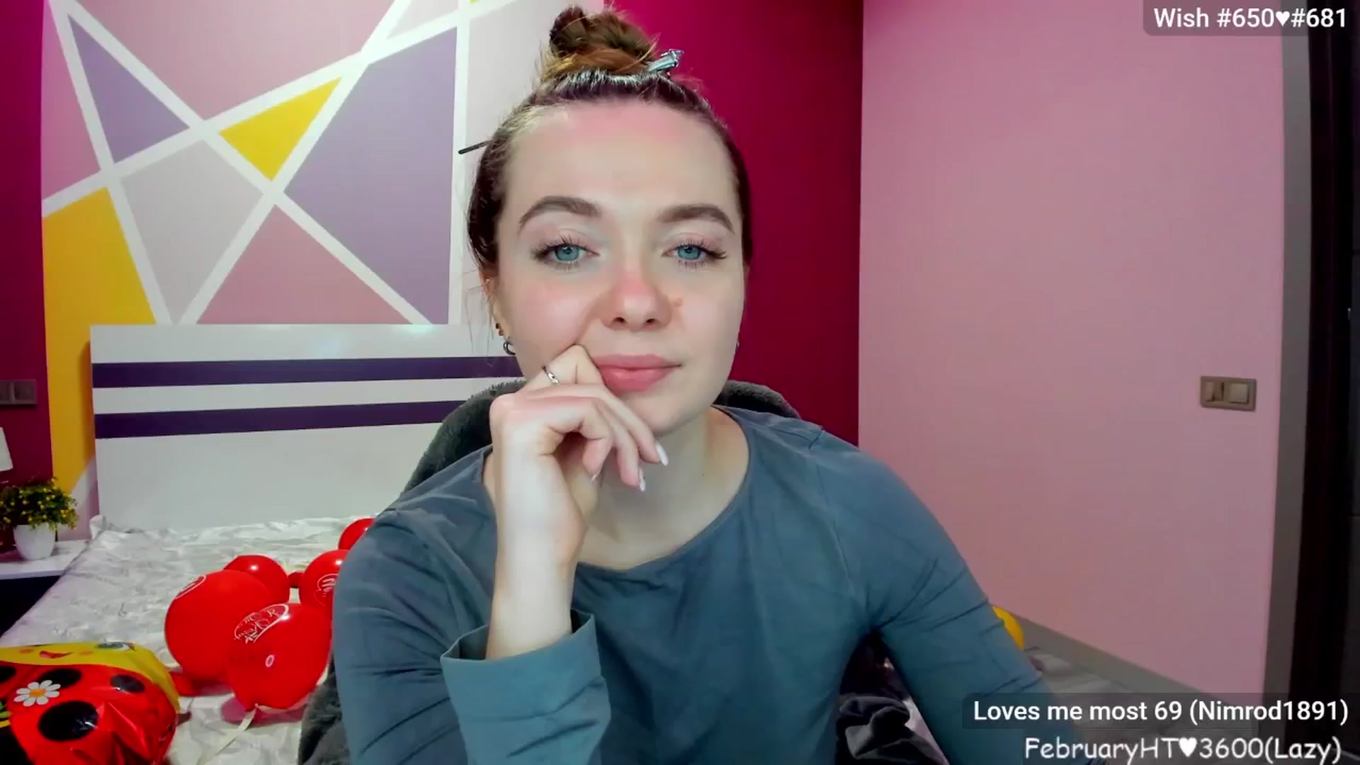 Gallery image thumbnail from LizaGhost's myfreecams stream on, 02/18/2025, 17:54 image 18 of 20