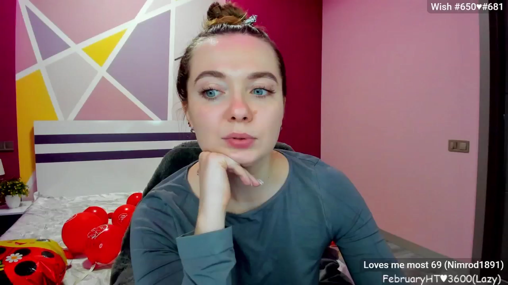 Gallery image thumbnail from LizaGhost's myfreecams stream on, 02/18/2025, 17:54 image 15 of 20
