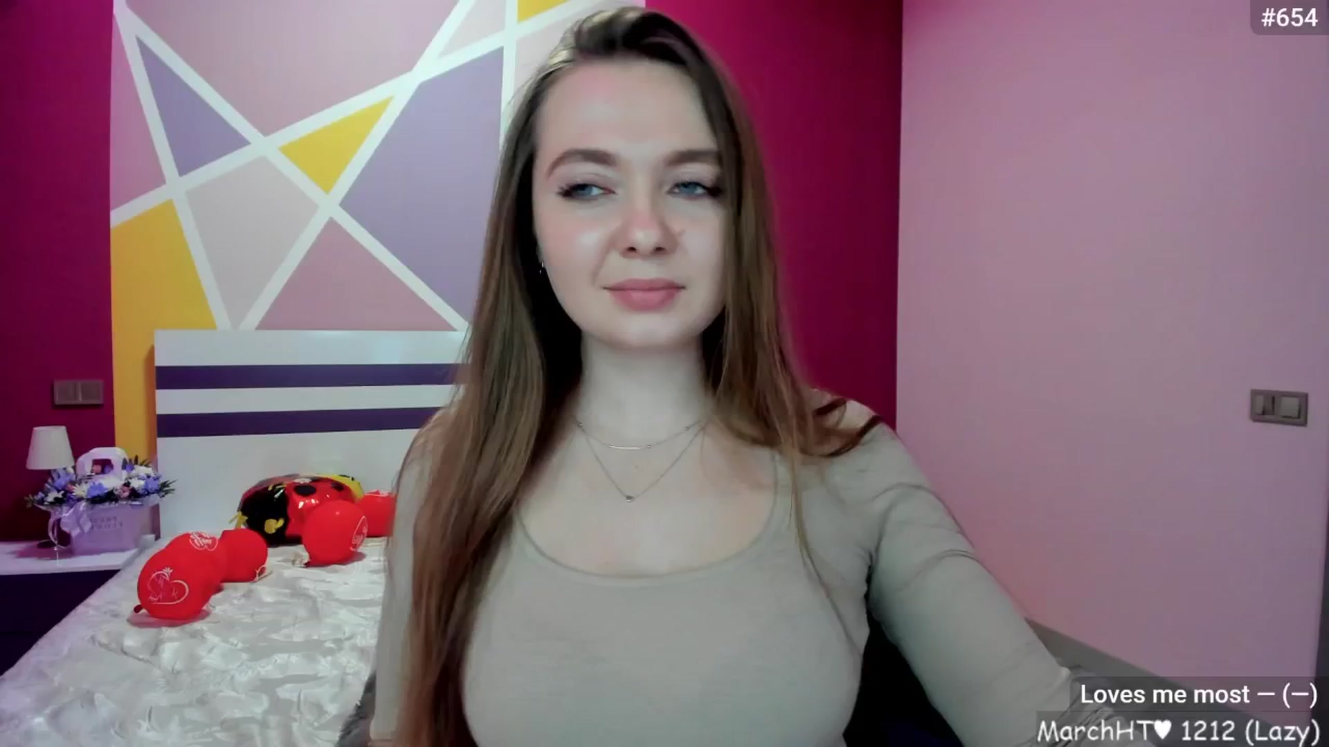 Gallery image thumbnail from LizaGhost's myfreecams stream on, 03/08/2025, 14:06 image 4 of 20