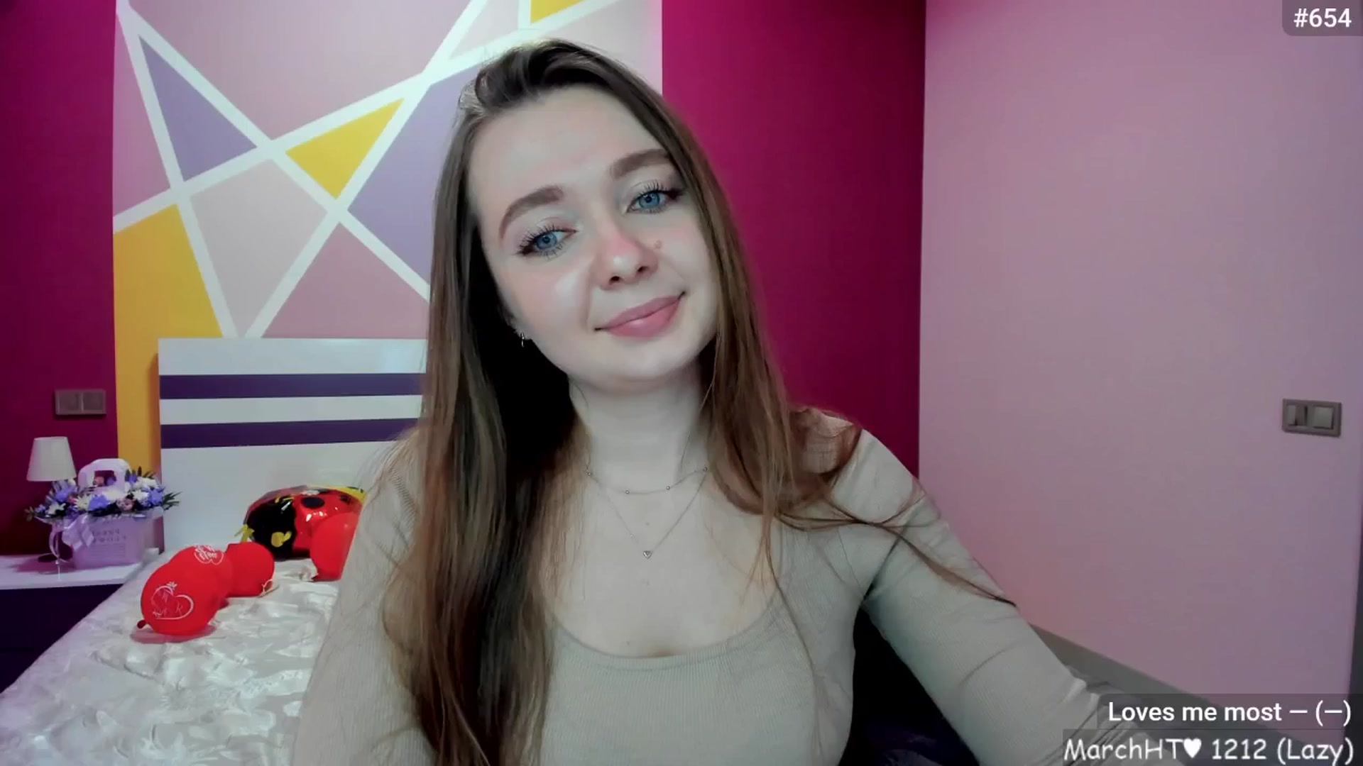 Gallery image thumbnail from LizaGhost's myfreecams stream on, 03/08/2025, 14:06 image 7 of 20