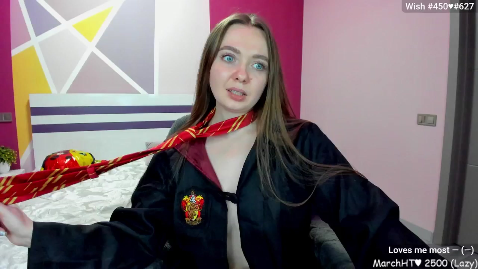 Gallery image thumbnail from LizaGhost's myfreecams stream on, 03/25/2025, 15:23 image 16 of 20