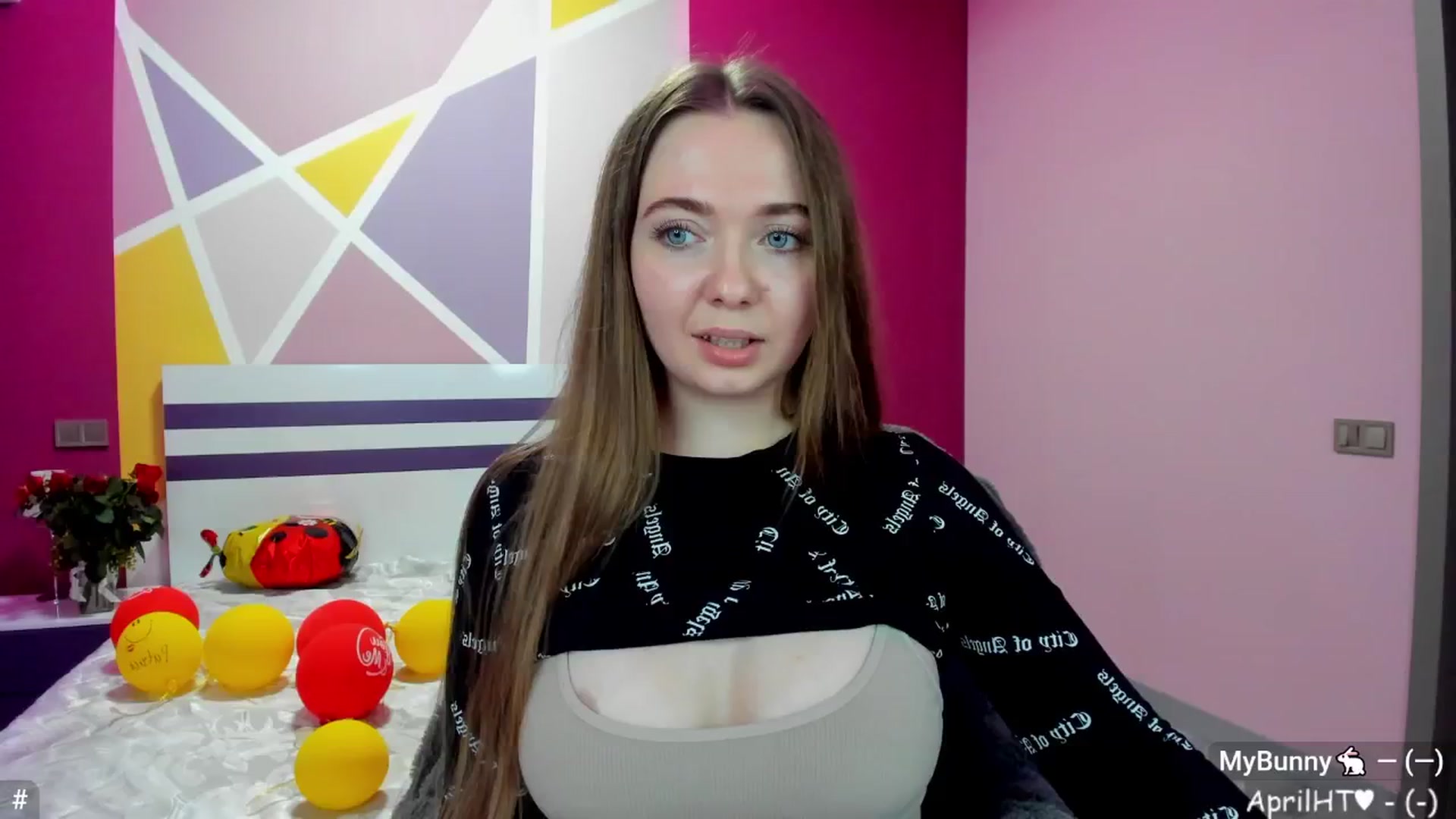 Gallery image thumbnail from LizaGhost's myfreecams stream on, 04/01/2025, 12:55 image 12 of 20