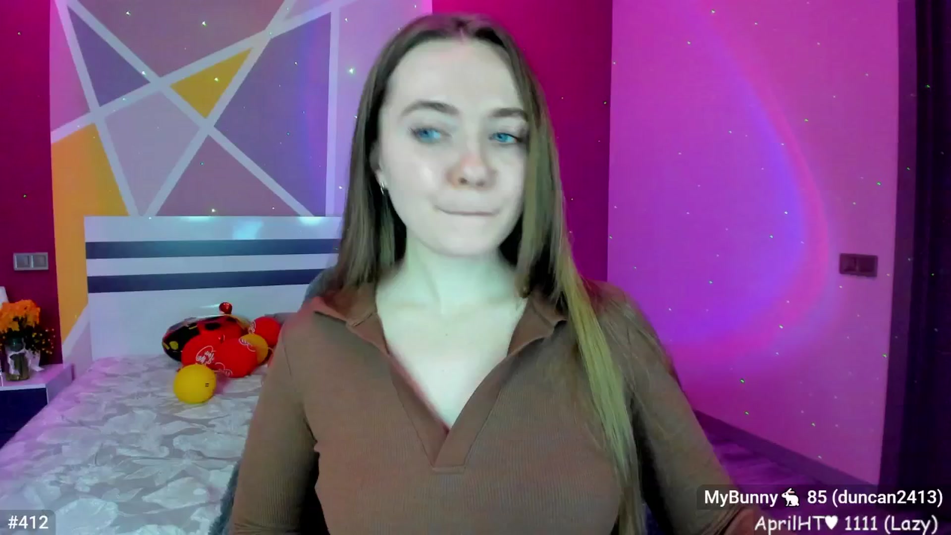 Gallery image thumbnail from LizaGhost's myfreecams stream on, 04/08/2025, 17:04 image 7 of 20
