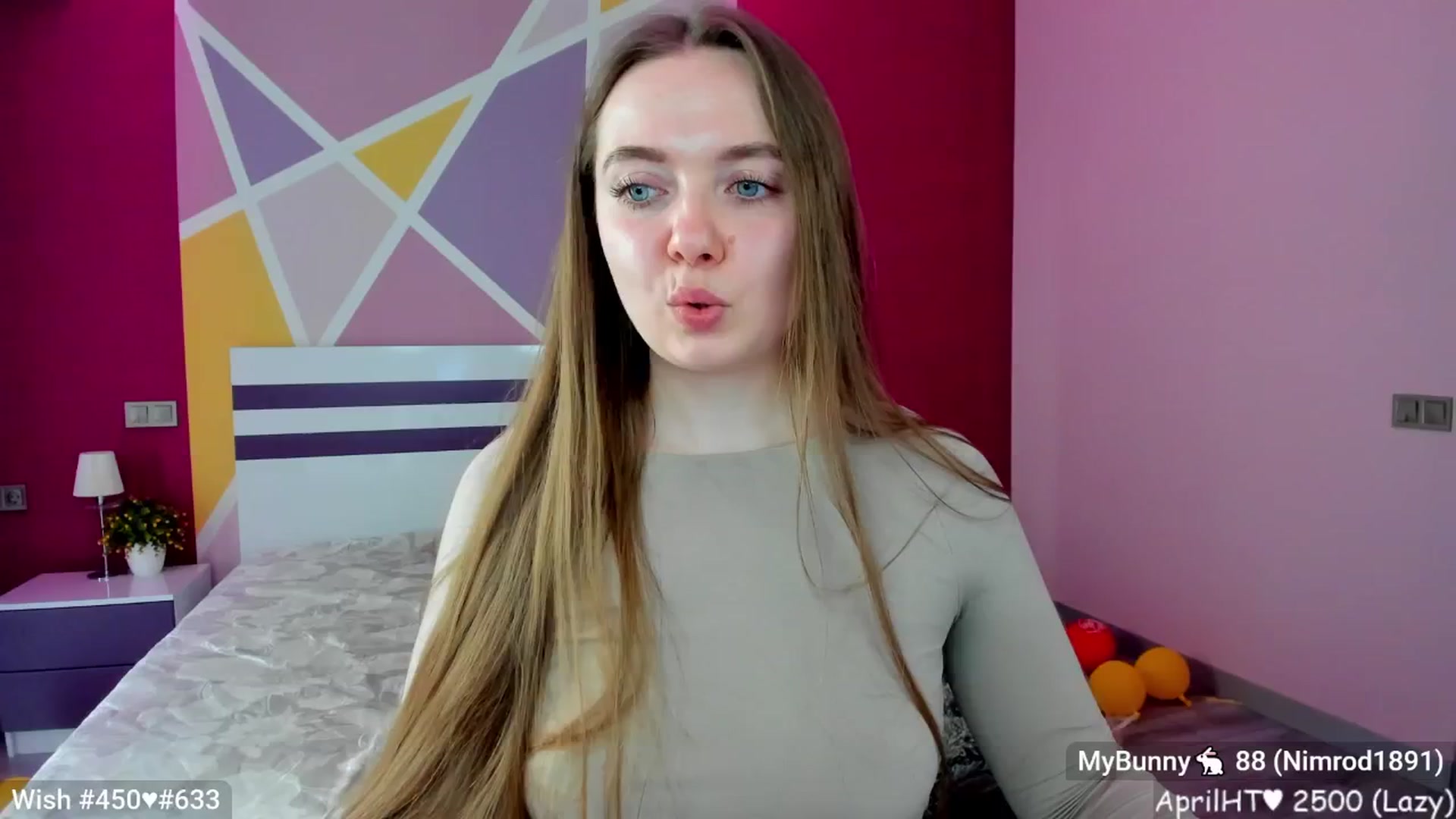 Gallery image thumbnail from LizaGhost's myfreecams stream on, 04/14/2025, 17:01 image 5 of 20