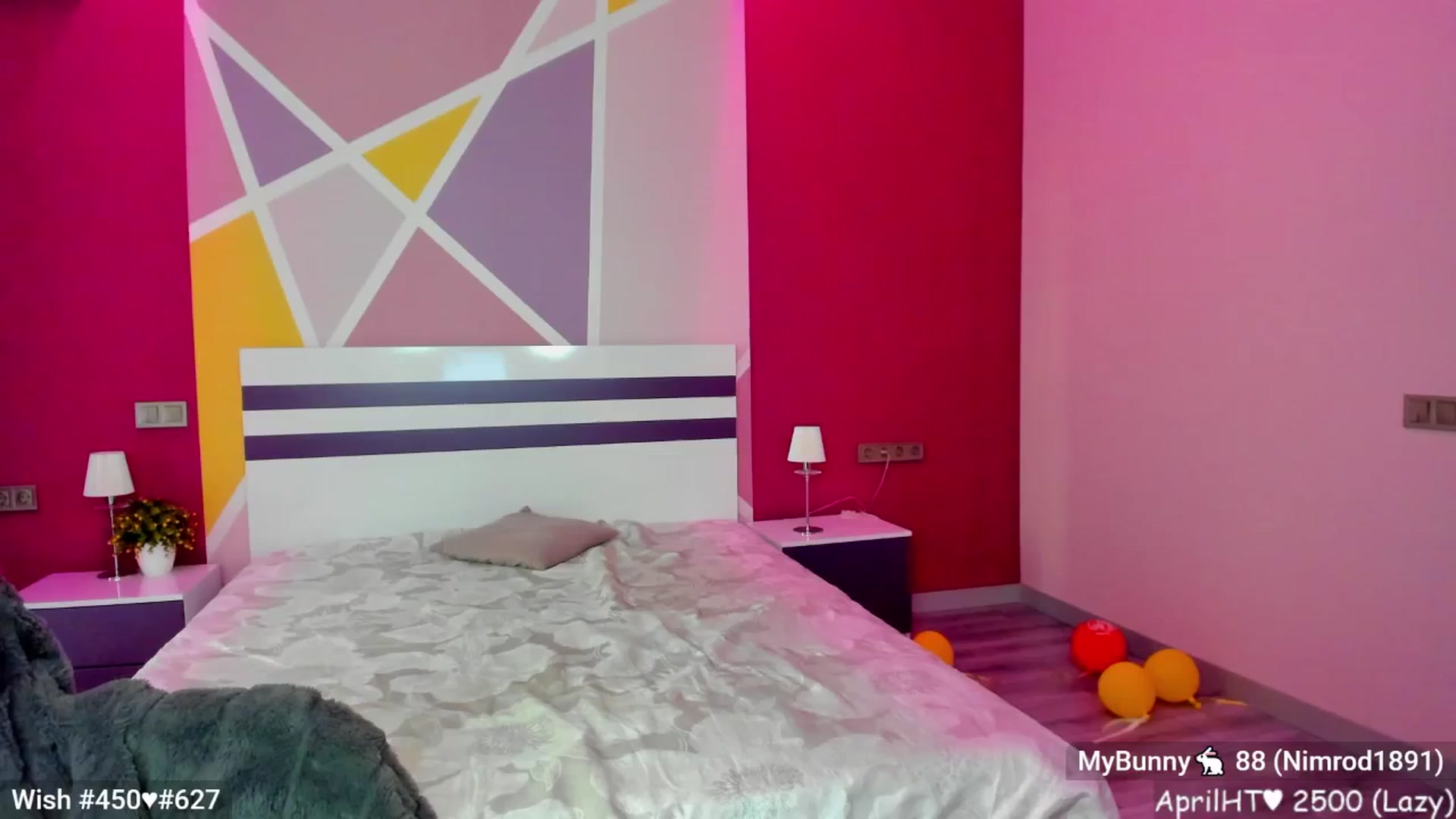 Gallery image thumbnail from LizaGhost's myfreecams stream on, 04/14/2025, 17:01 image 13 of 20