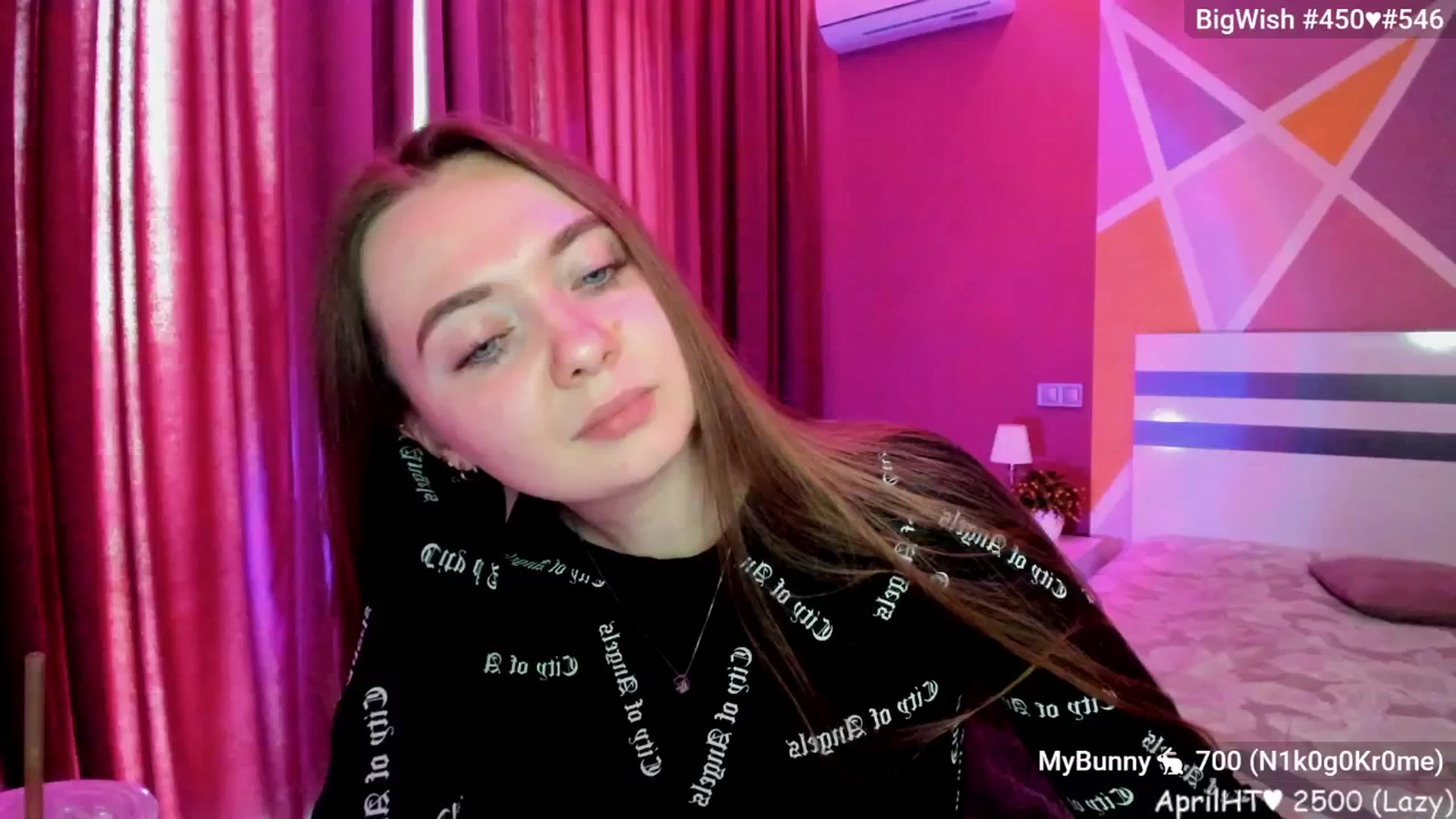 Gallery image thumbnail from LizaGhost's myfreecams stream on, 04/18/2025, 16:48 image 13 of 20
