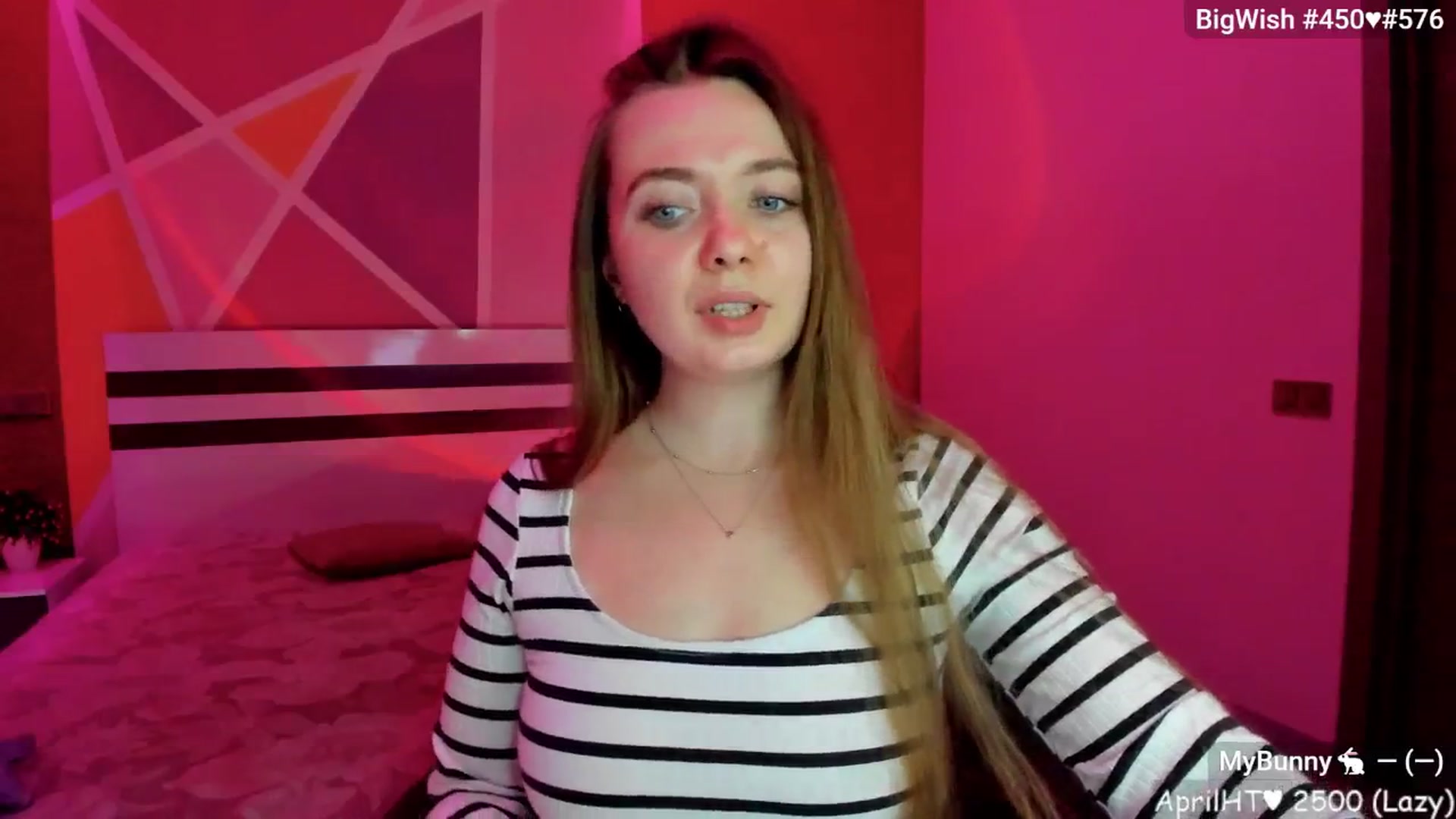 Gallery image thumbnail from LizaGhost's myfreecams stream on, 04/19/2025, 13:17 image 8 of 20