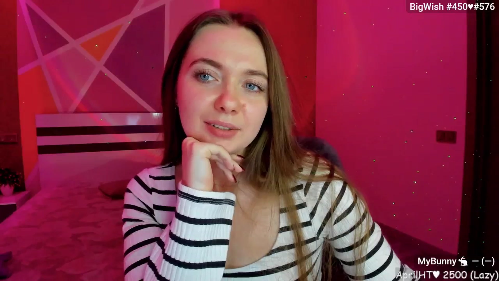 Gallery image thumbnail from LizaGhost's myfreecams stream on, 04/19/2025, 13:17 image 13 of 20