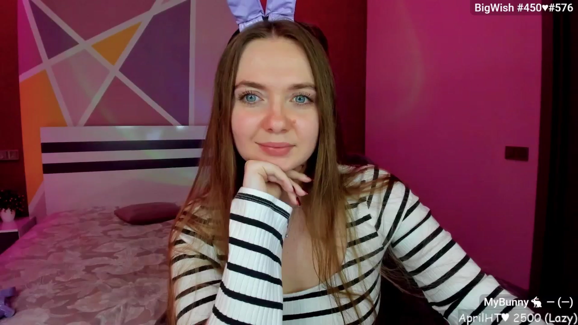 Gallery image thumbnail from LizaGhost's myfreecams stream on, 04/19/2025, 13:17 image 17 of 20