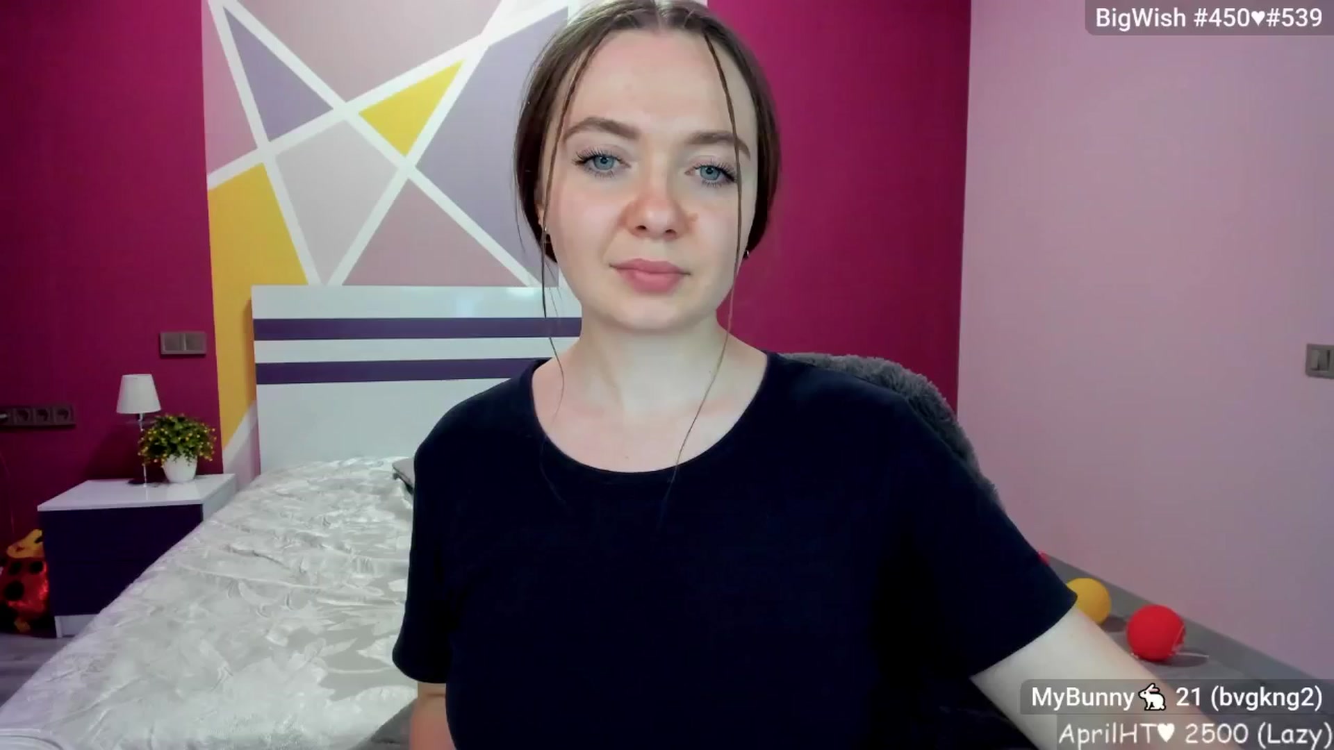 Gallery image thumbnail from LizaGhost's myfreecams stream on, 04/25/2025, 16:37 image 9 of 20
