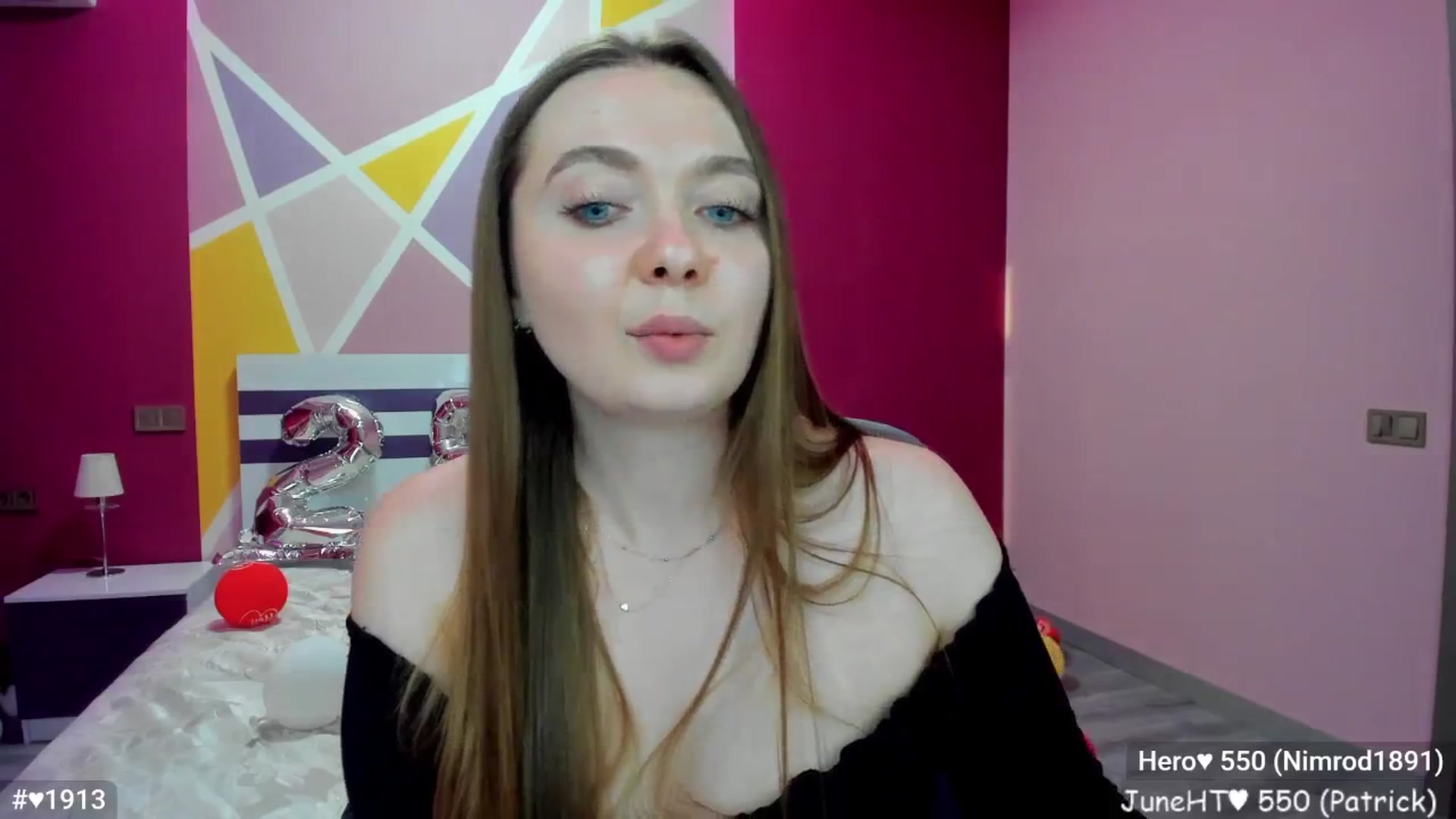 Gallery image thumbnail from LizaGhost's myfreecams stream on, 06/02/2025, 16:42 image 19 of 20