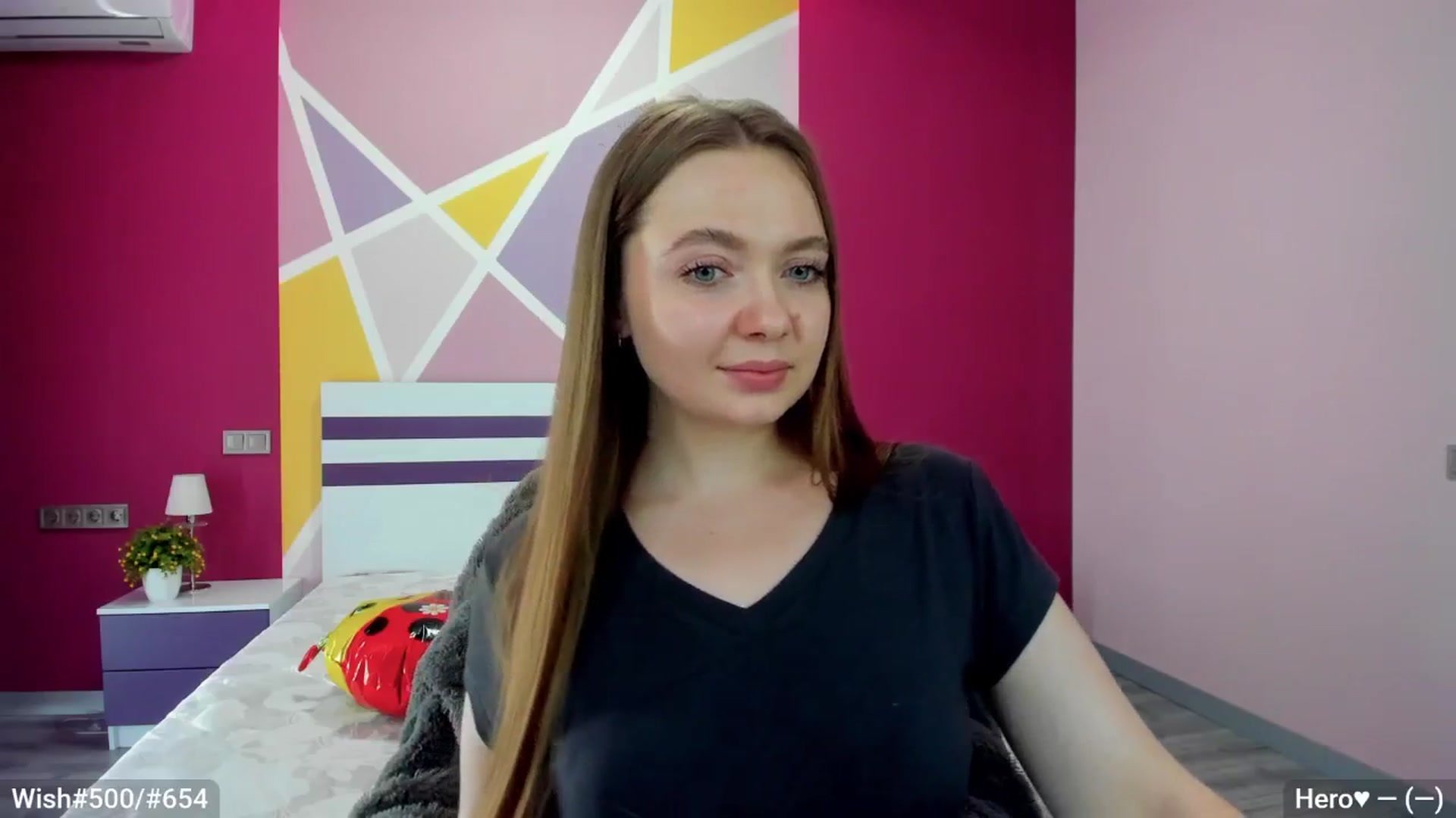 Gallery image thumbnail from LizaGhost's myfreecams stream on, 06/30/2025, 15:03 image 8 of 20