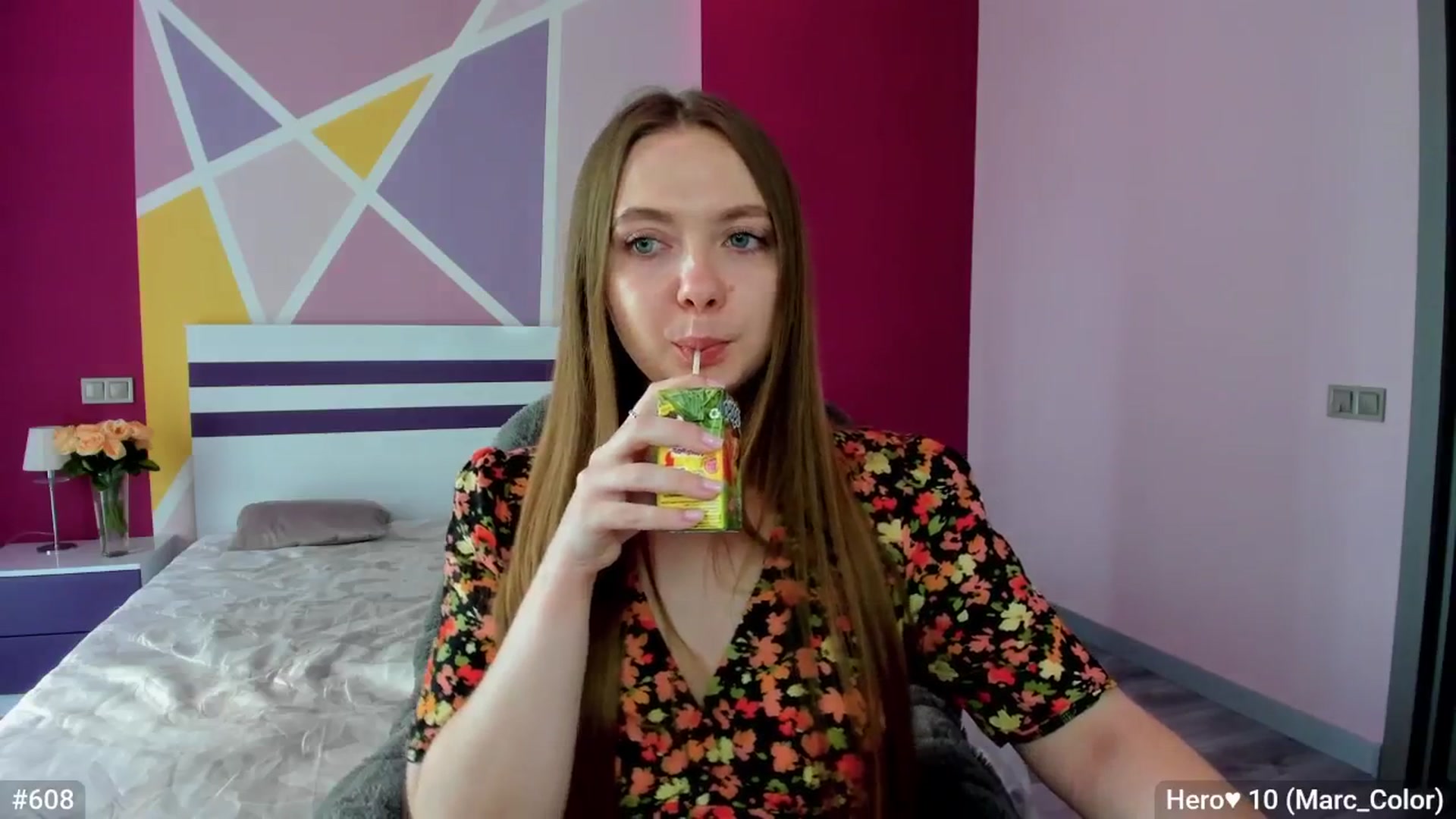 Gallery image thumbnail from LizaGhost's myfreecams stream on, 07/05/2025, 16:43 image 8 of 20