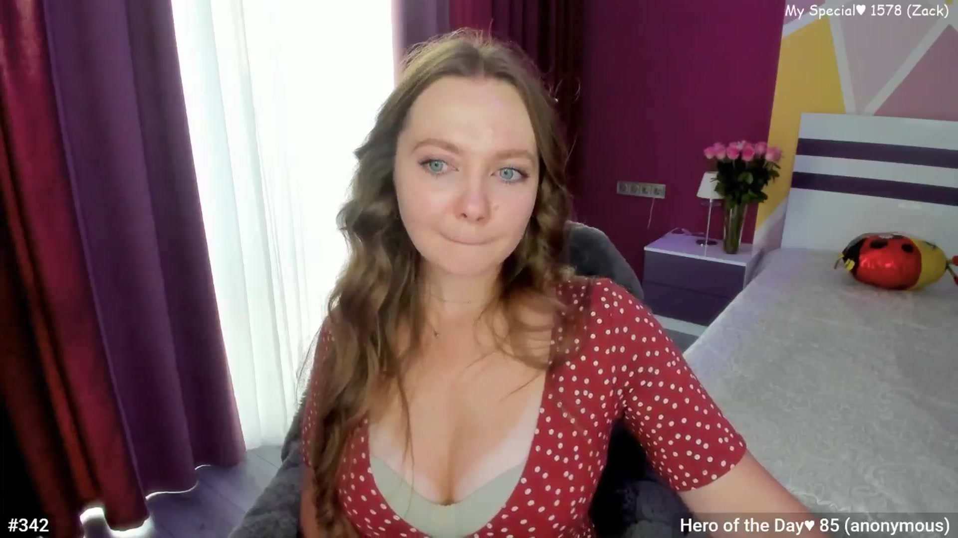 Gallery image thumbnail from LizaGhost's myfreecams stream on, 09/05/2025, 16:20 image 15 of 20