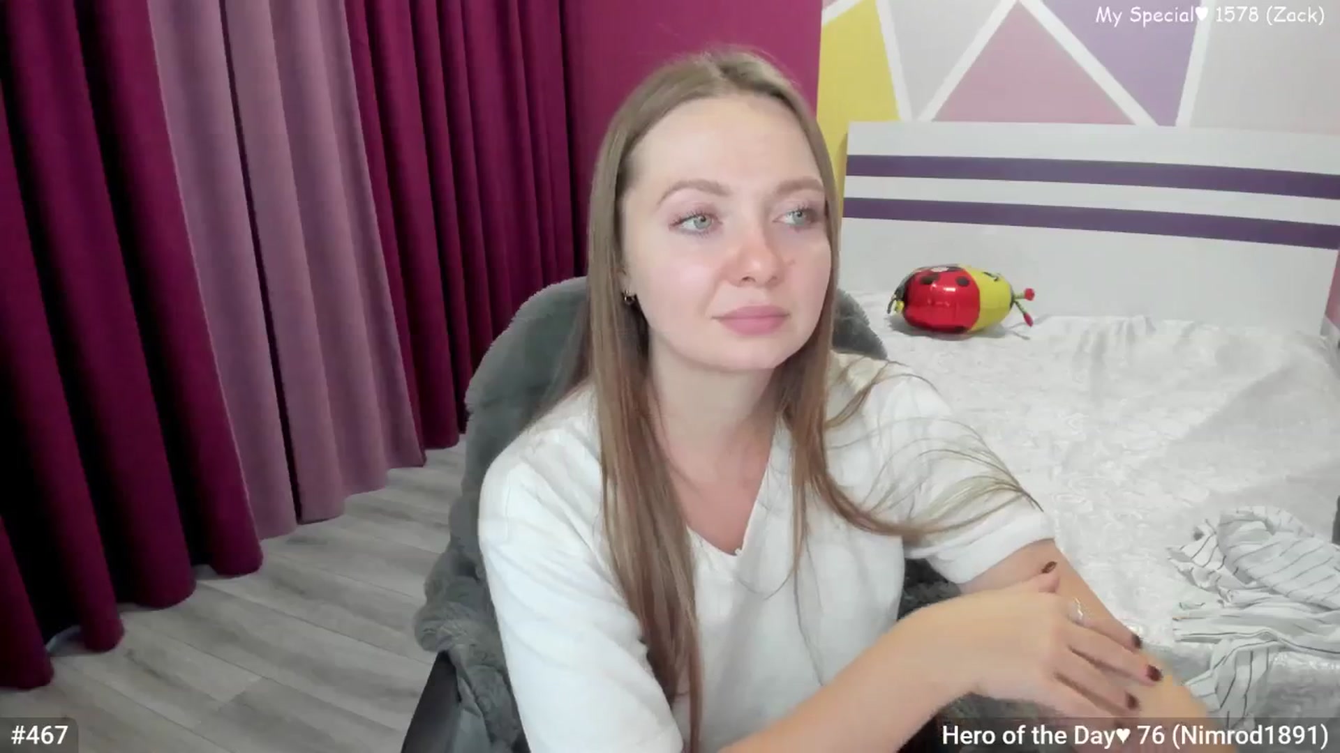 Gallery image thumbnail from LizaGhost's myfreecams stream on, 09/09/2025, 17:10 image 15 of 20