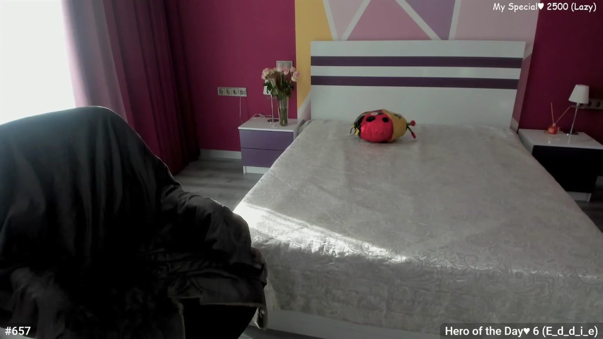 Gallery image thumbnail from LizaGhost's myfreecams stream on, 09/15/2025, 15:19 image 8 of 20