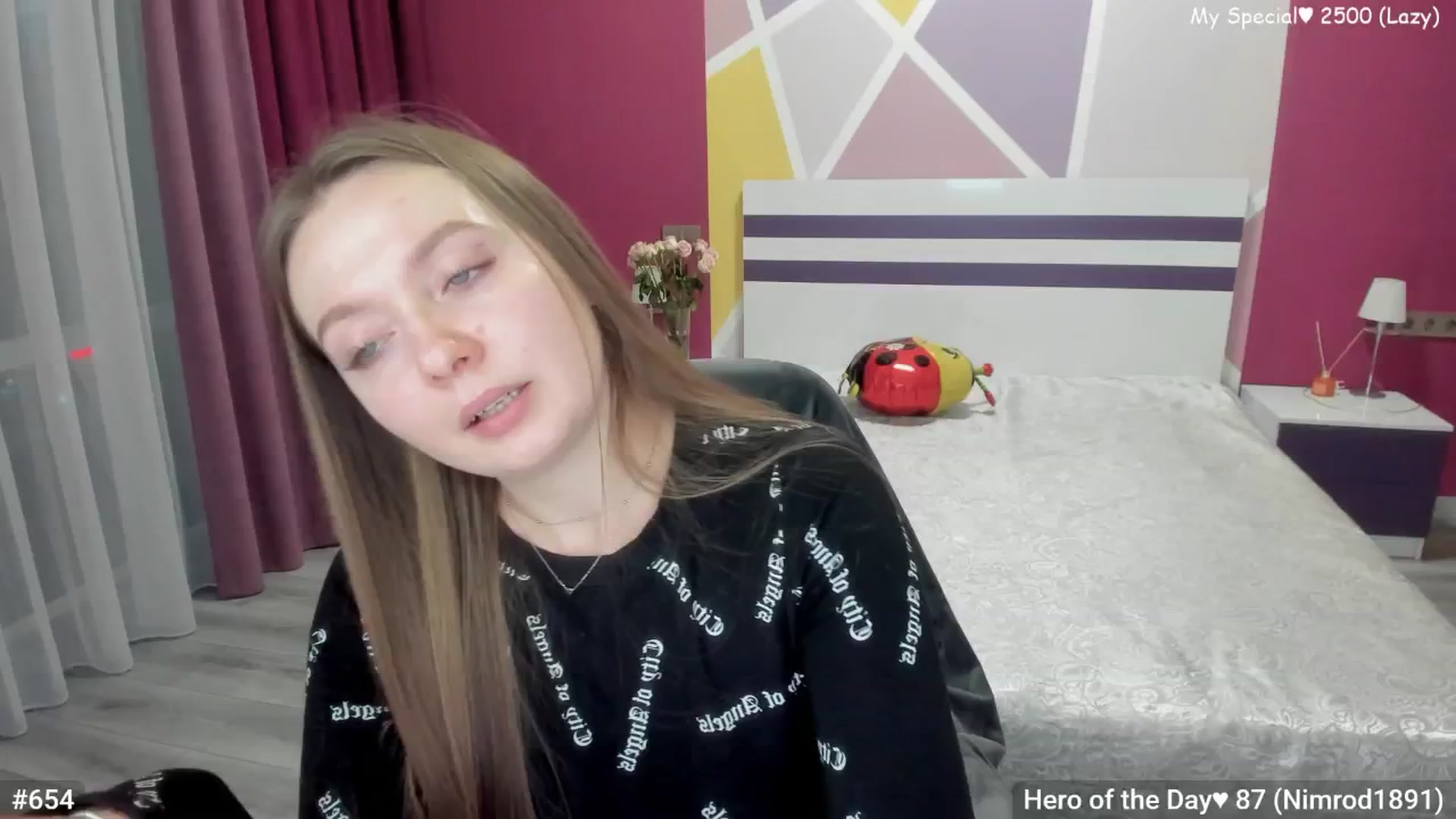Gallery image thumbnail from LizaGhost's myfreecams stream on, 09/15/2025, 16:13 image 17 of 20