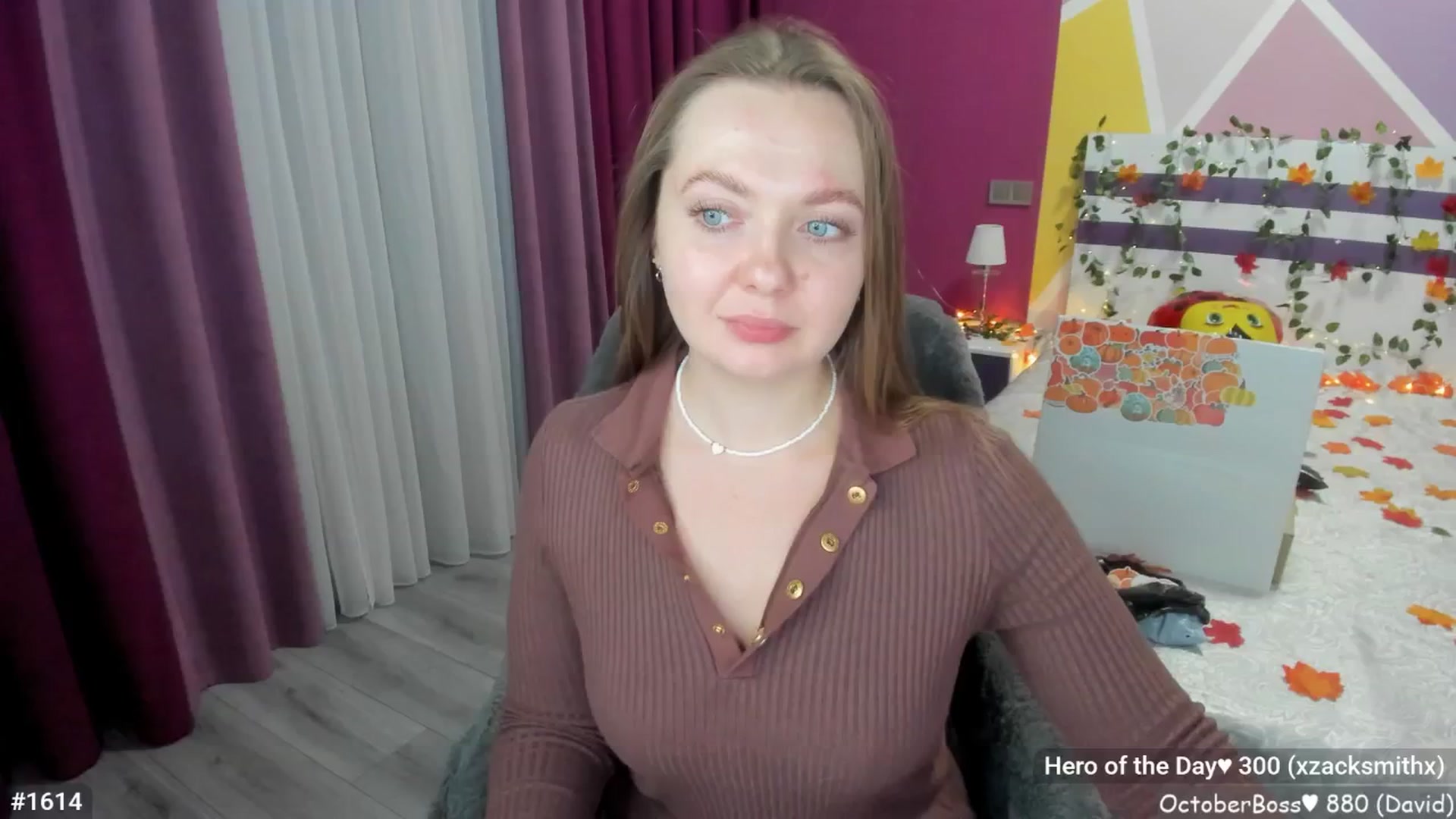 Gallery image thumbnail from LizaGhost's myfreecams stream on, 10/07/2025, 16:27 image 12 of 20