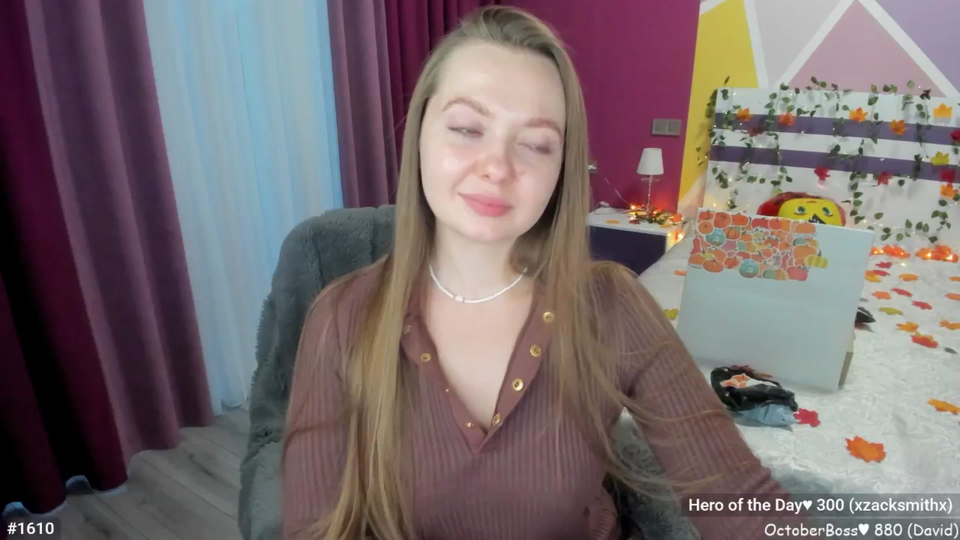 Gallery image thumbnail from LizaGhost's myfreecams stream on, 10/07/2025, 16:27 image 7 of 20