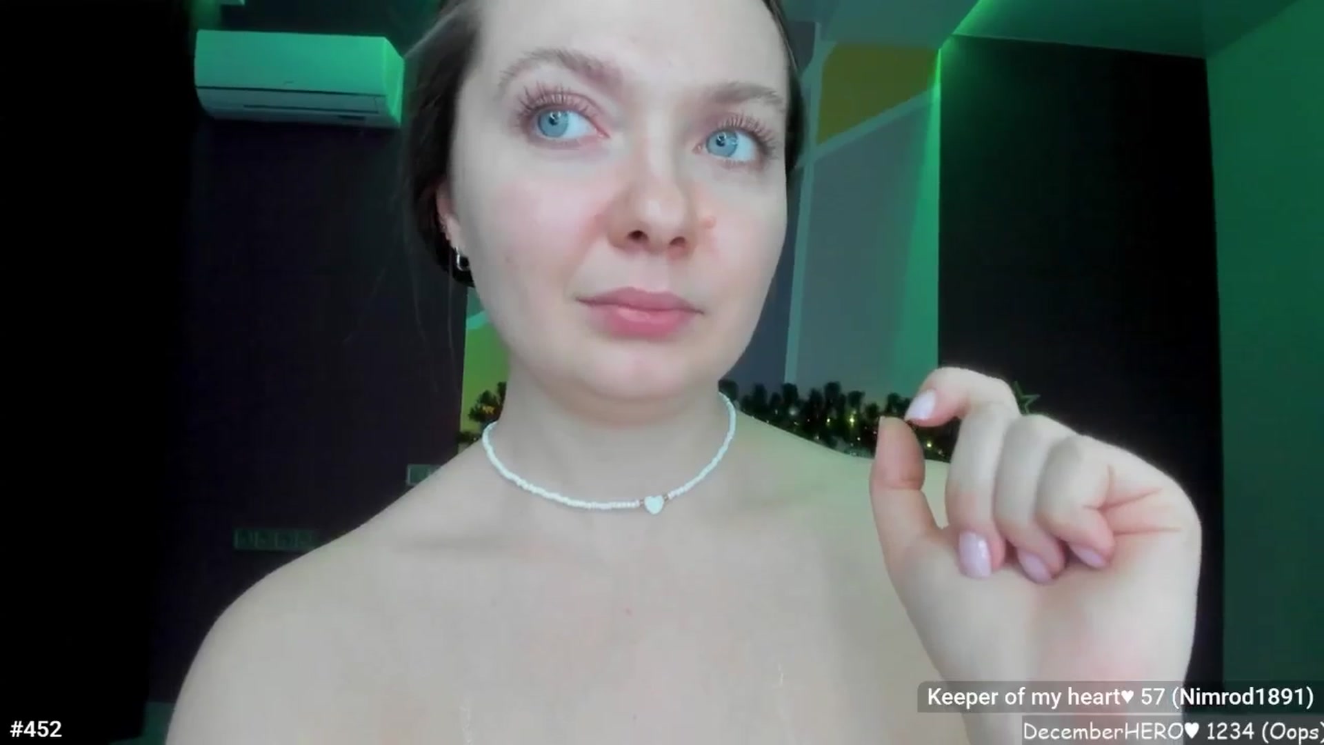 Gallery image thumbnail from LizaGhost's myfreecams stream on, 12/09/2025, 17:57 image 4 of 20