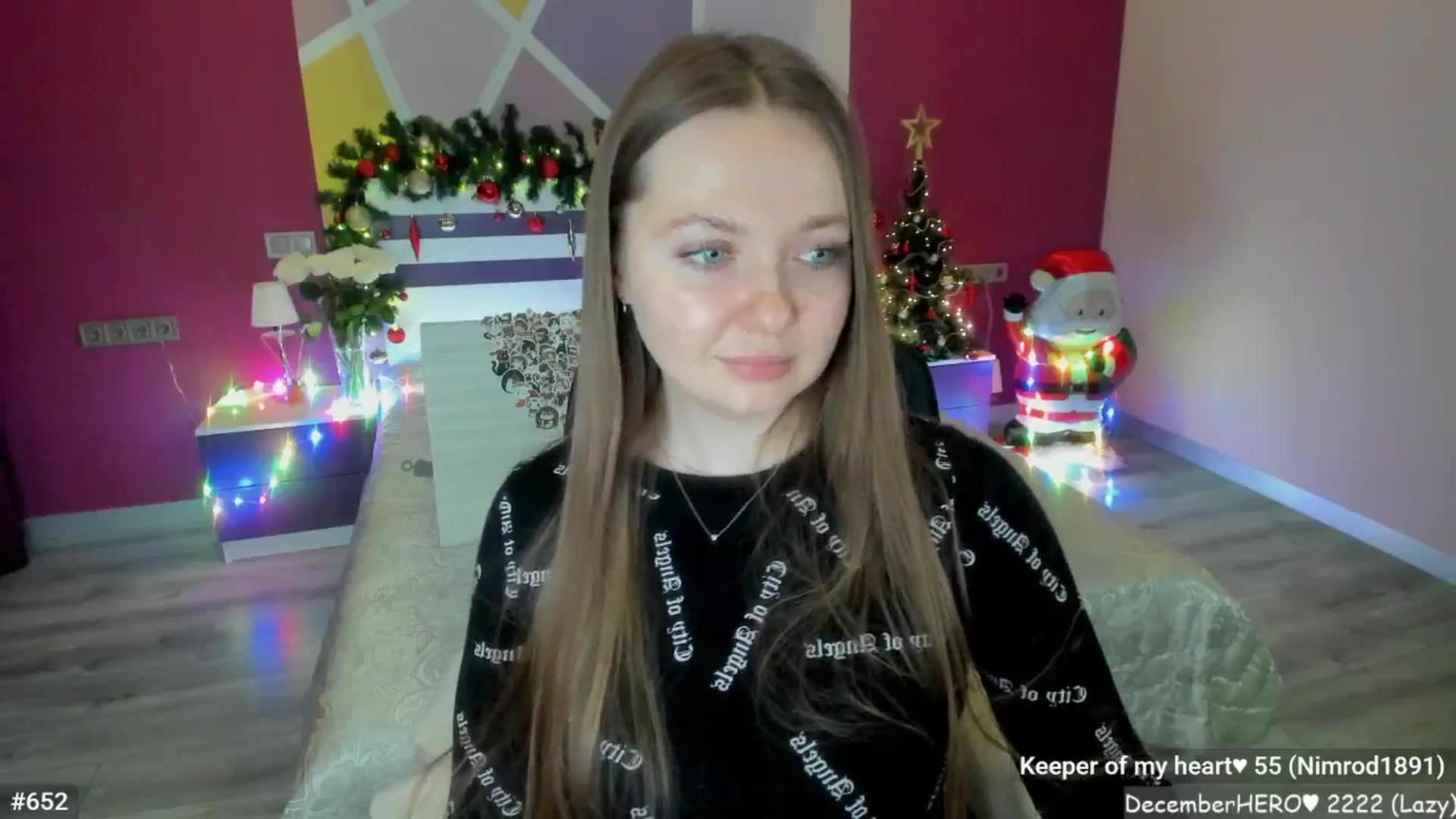Gallery image thumbnail from LizaGhost's myfreecams stream on, 12/16/2025, 17:11 image 17 of 20