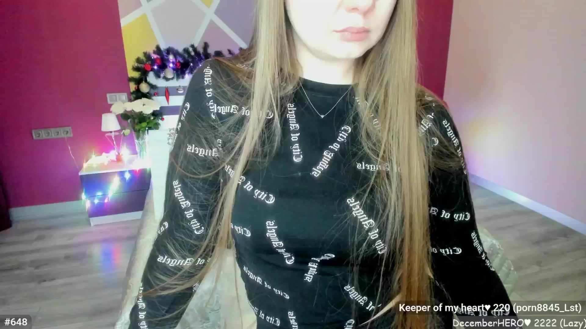 Gallery image thumbnail from LizaGhost's myfreecams stream on, 12/16/2025, 18:01 image 7 of 20