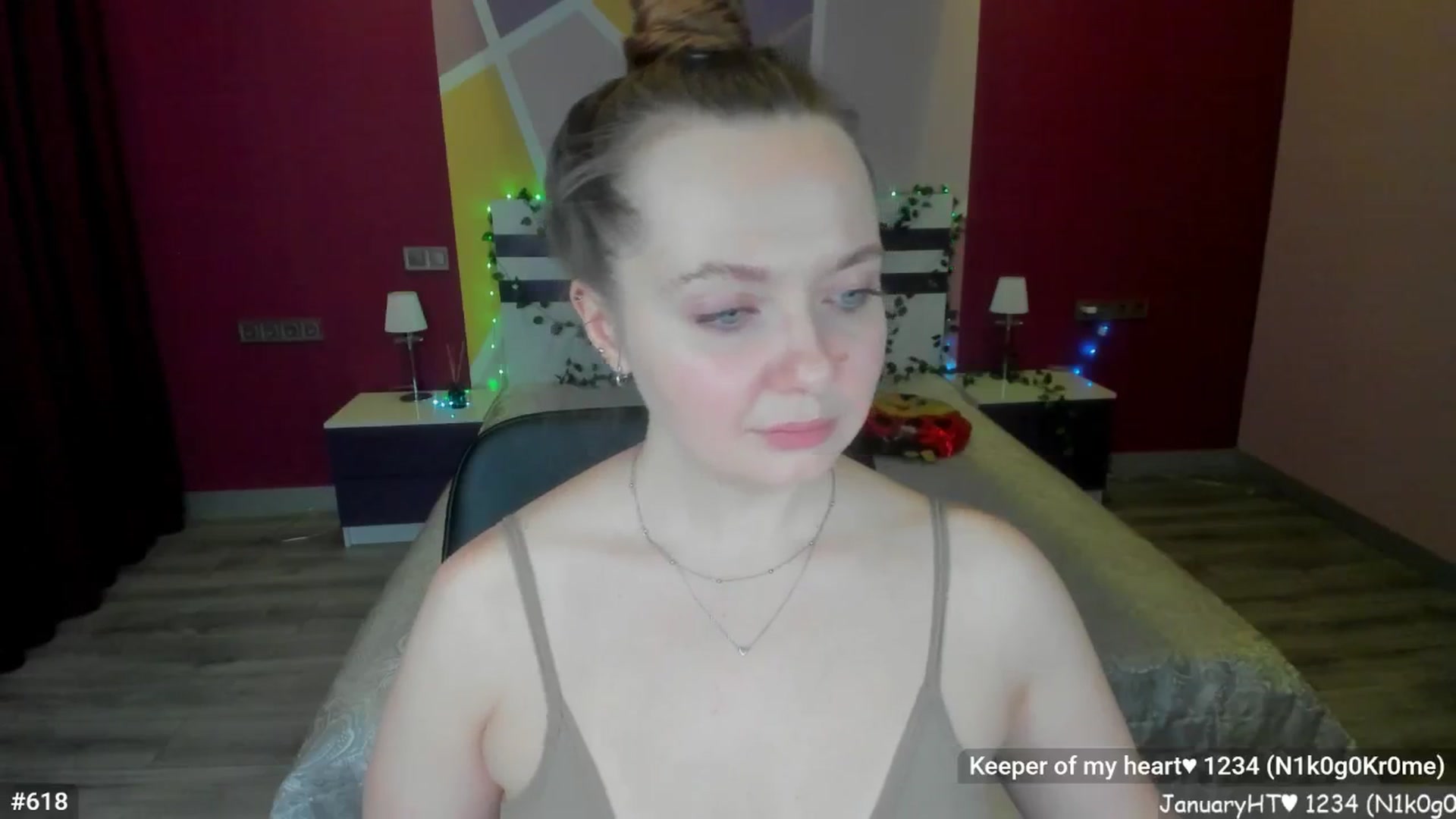 Gallery image thumbnail from LizaGhost's myfreecams stream on, 01/11/2026, 18:05 image 15 of 20