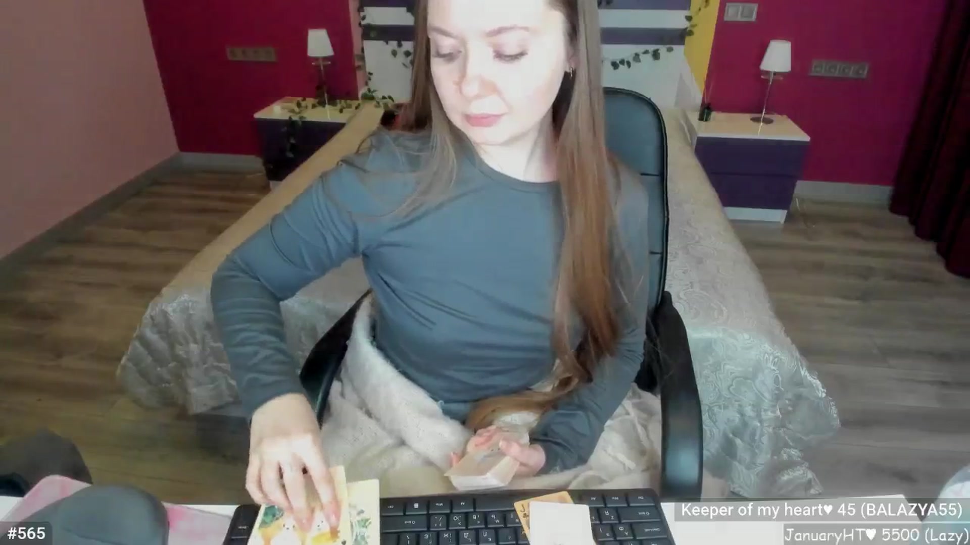 Gallery image thumbnail from LizaGhost's myfreecams stream on, 01/27/2026, 18:01 image 9 of 20