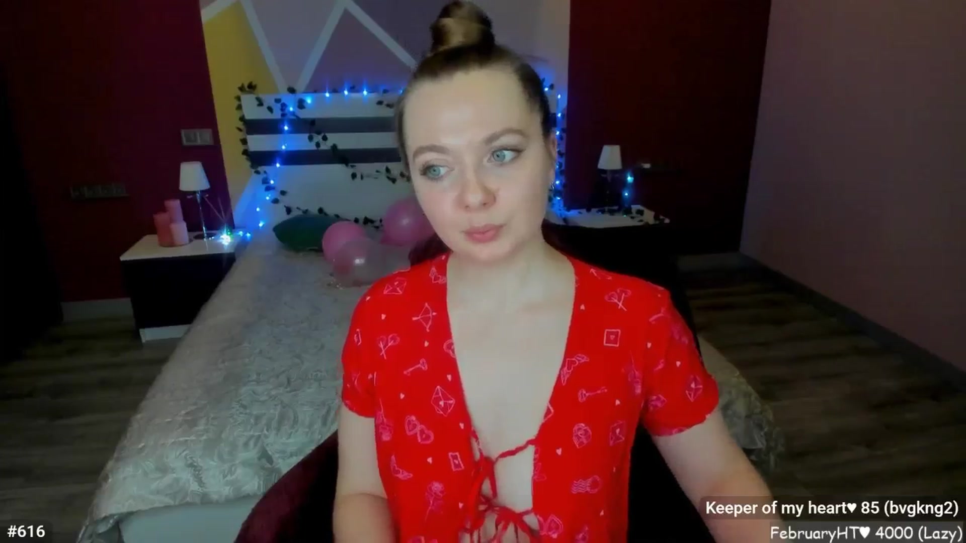 Gallery image thumbnail from LizaGhost's myfreecams stream on, 02/17/2026, 15:59 image 15 of 20